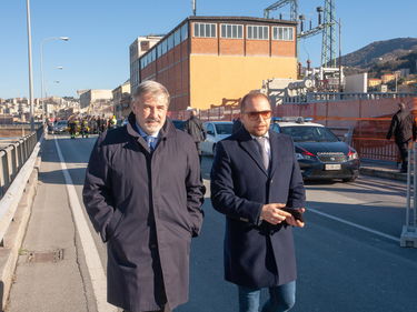 Ponte Genova, dieci nuovi indagati per falso foto 2