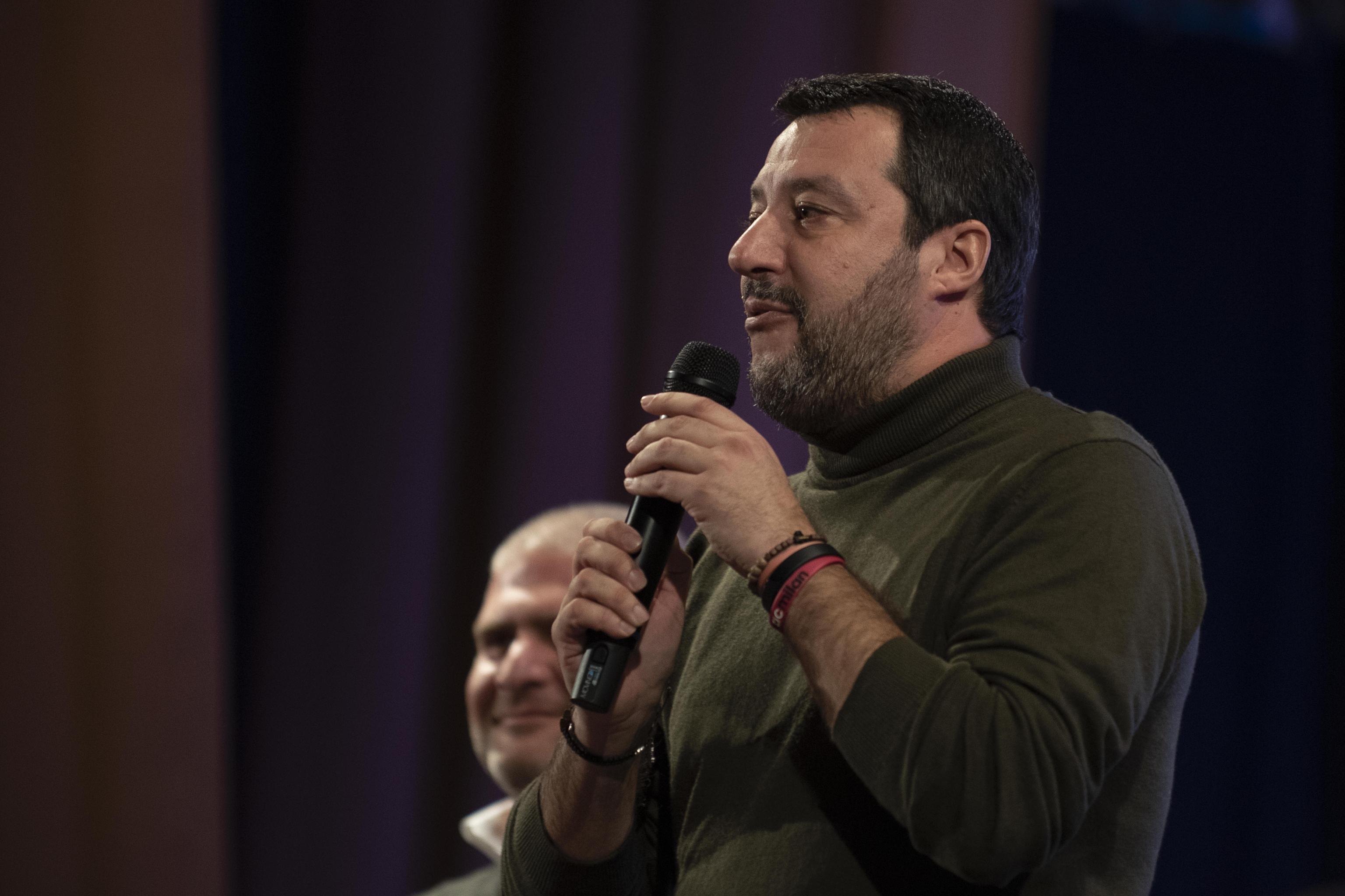 Matteo Salvini, segretario della Lega Nazionale Salvini, durante un intervento pubblico a Chieti, 22 dicembre 2019. ANSA/FEDERICA ROSELLI
