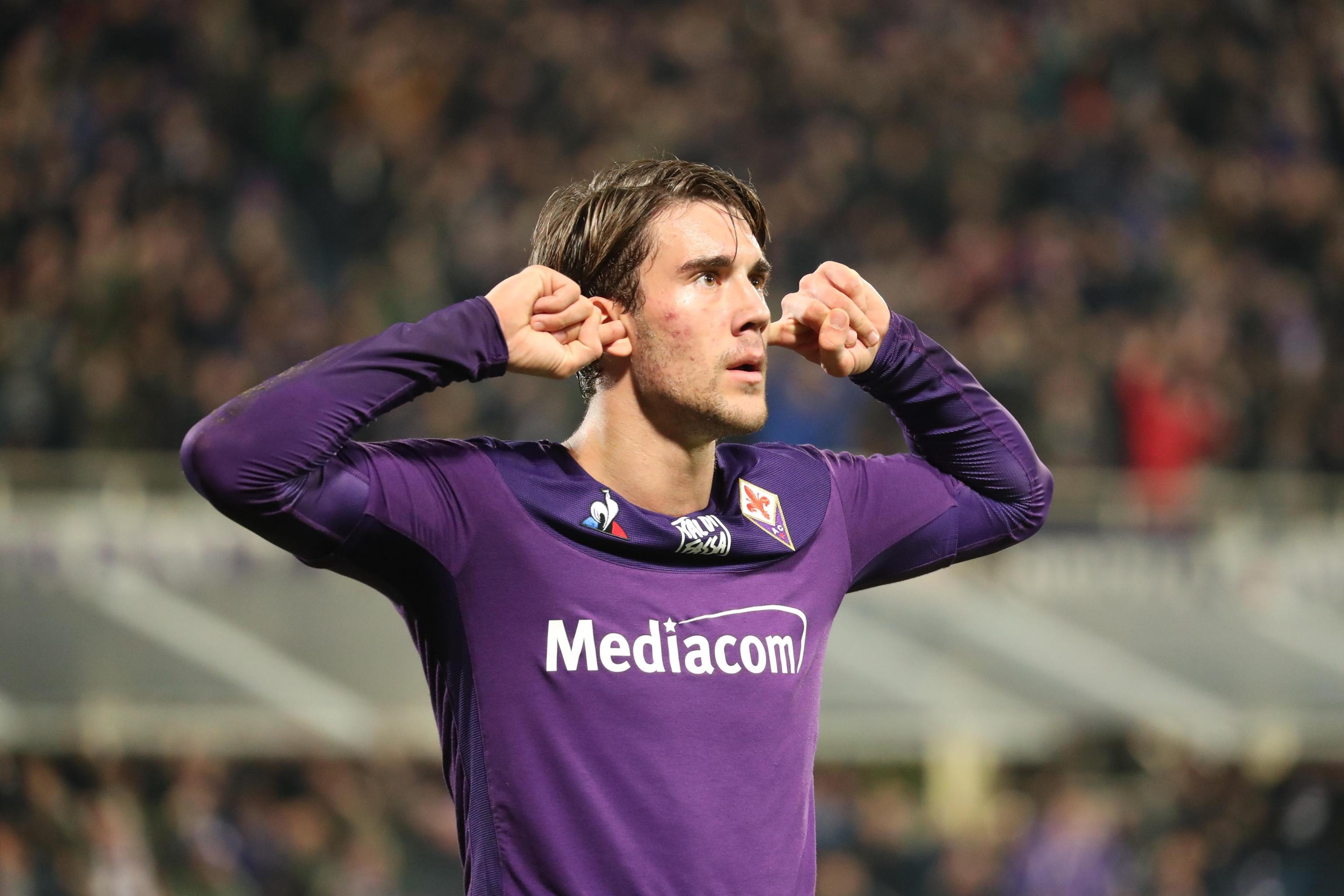 Vlahovic alla Juventus, adesso è ufficiale: alla Fiorentina 70 milioni di euro più 10 di bonus