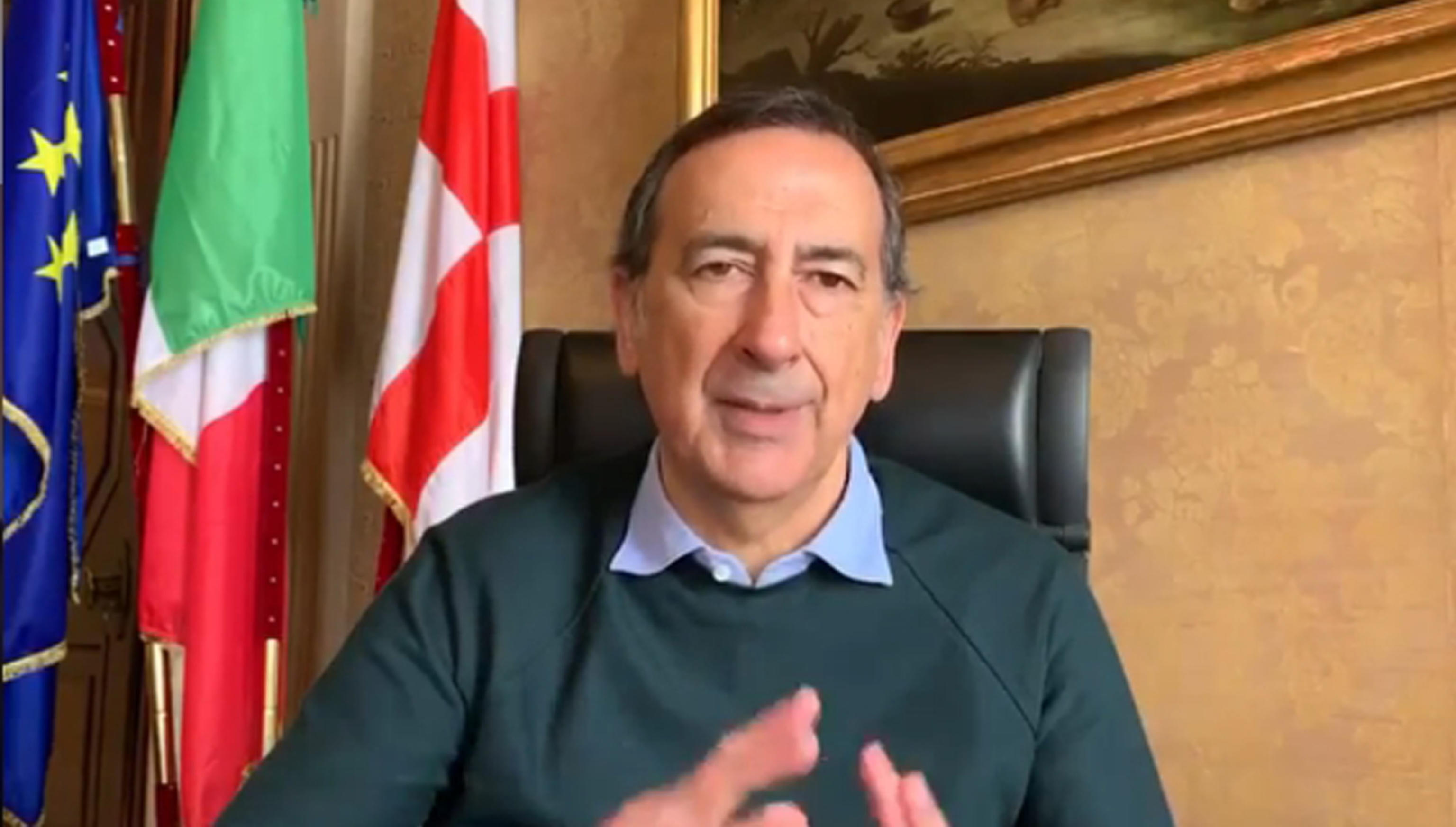 Una fermo immagine tratto da un video postato dal profilo Instagram del sindaco di Milano, Giuseppe Sala: "Trovo inaccettabile che ai medici, al personale sanitario, ai medici di base non venga fatto il tampone. Lo trovo francamente inaccettabile da parte della nostra sanità". Lo ha detto il sindaco di Milano, Giuseppe Sala, nel corso del video che ogni giorno posta sui social per fare il punto della situazione dell'emergenza Coronavirus in città.+++ATTENZIONE LA FOTO NON PUO' ESSERE PUBBLICATA O RIPRODOTTA SENZA L'AUTORIZZAZIONE DELLA FONTE DI ORIGINE CUI SI RINVIA+++