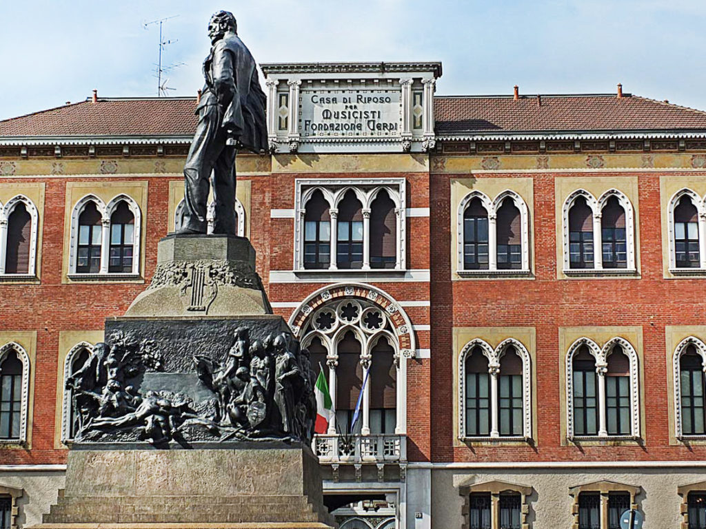 Coronavirus, l’accusa di Sofia contro la casa di riposo degli artisti di Milano: «Zero vittime? Mio nonno è morto lì a marzo» – Il video