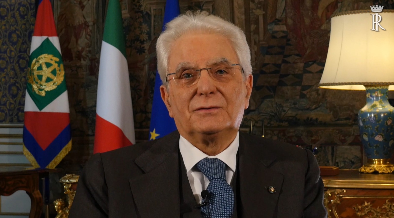 Coronavirus, gli auguri di Mattarella: «Anch’io da solo a Pasqua, non fermiamoci proprio adesso» – Il video