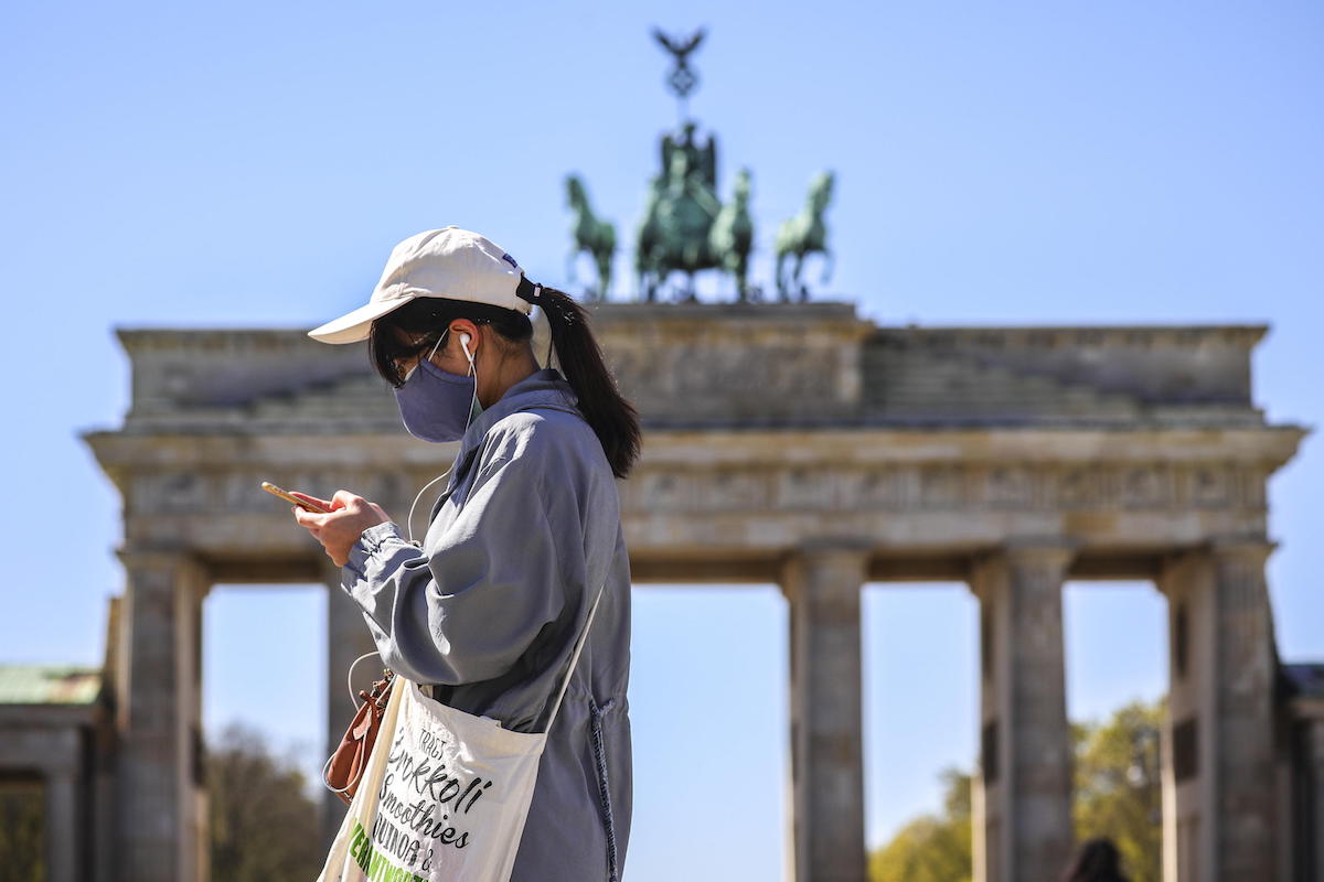 The German government’s rush to limit the fourth wave, a message to doctors: “The third dose even for 18-year-olds, do not wait 6 months.”