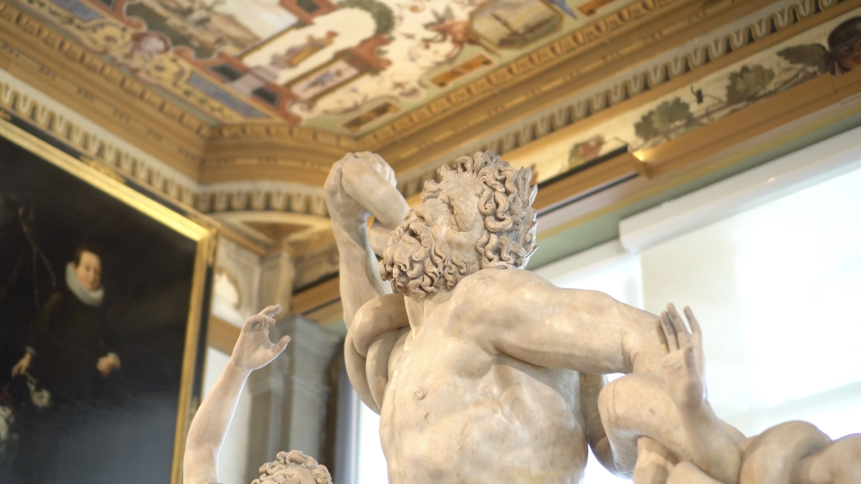 Gli Uffizi riaprono, il direttore Eike Schmidt: «Sì, siamo su TikTok e non capisco le critiche dei professoroni. Il futuro è sui social e nel turismo lento» – Il video