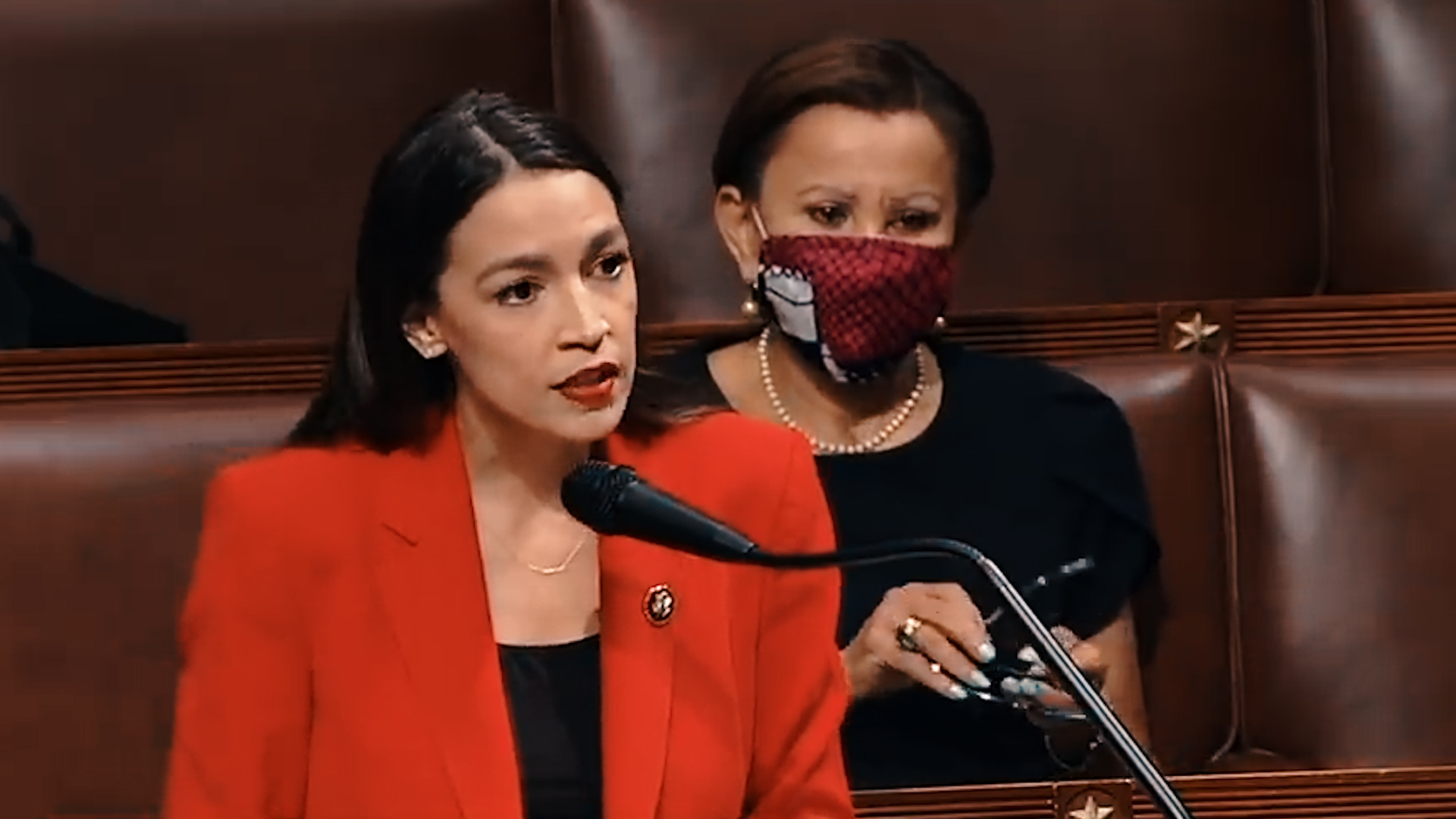 Lo strepitoso discorso di Alexandria Ocasio-Cortez contro il sessismo – il video