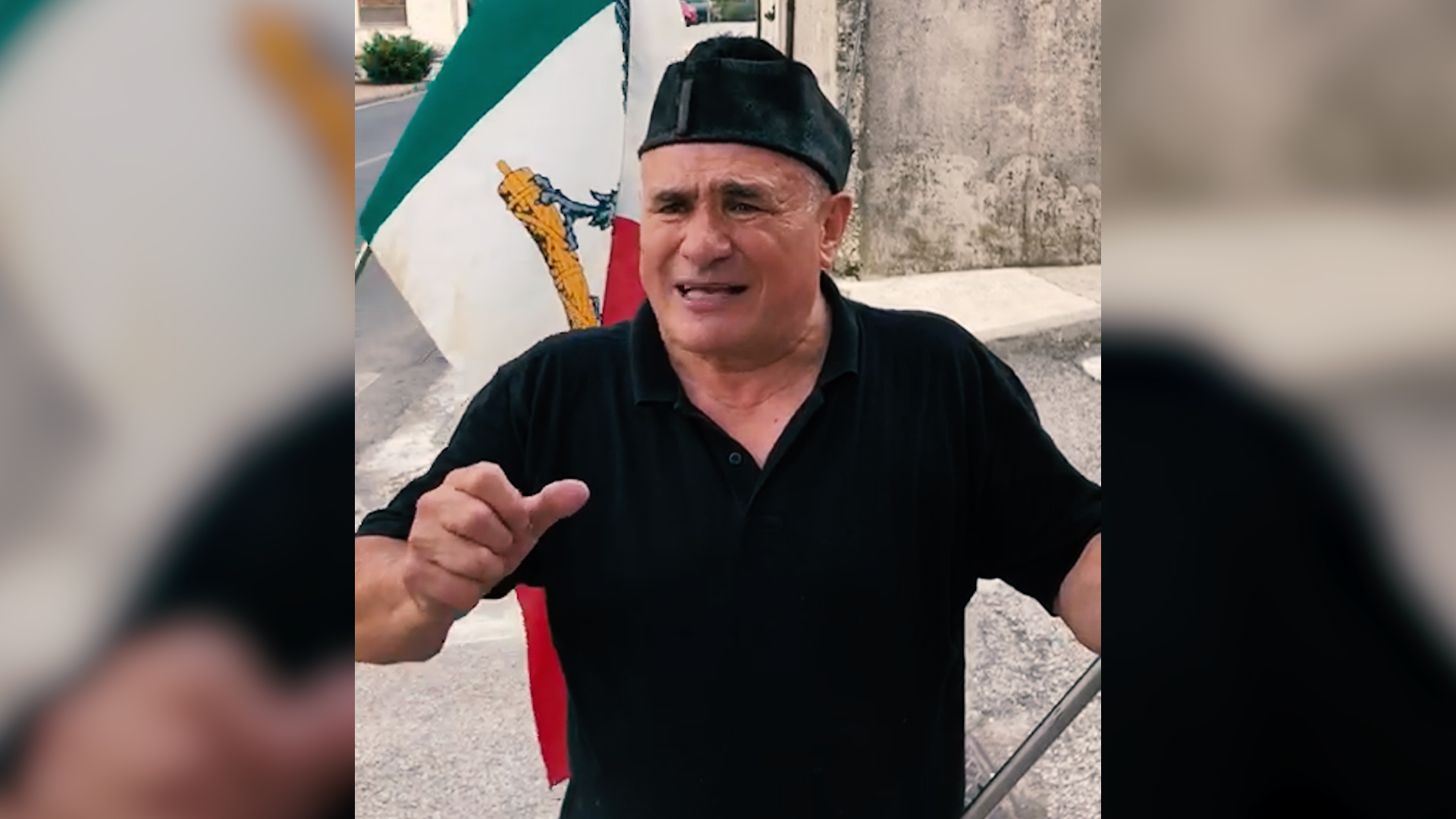 «Vanno marchiati a fuoco come gli ebrei. Meglio il Covid di loro»: il delirio dell’ex candidato sindaco di Pordenone contro i comunisti – Il video