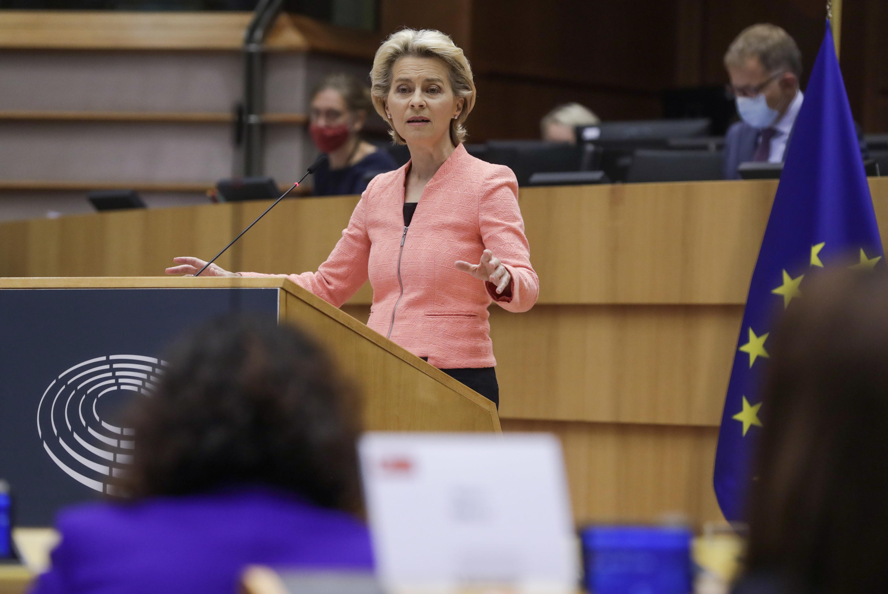 epa08672115 European Commission President Ursula Von Der Leyen delivers her first state of the union speech at a plenary session of European Parliament in Brussels, Belgium, 16 September 2020.  EPA/OLIVIER HOSLET