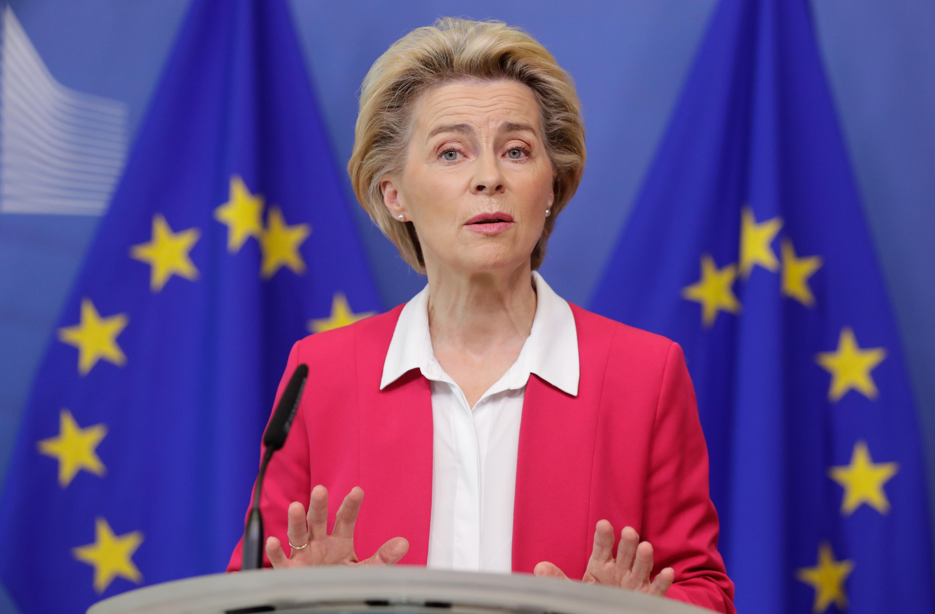 Migrazioni e asilo, von der Leyen: &laquo;Oggi un nuovo inizio per l&rsquo;Ue. Serve un sistema affidabile&raquo; &ndash; Il video