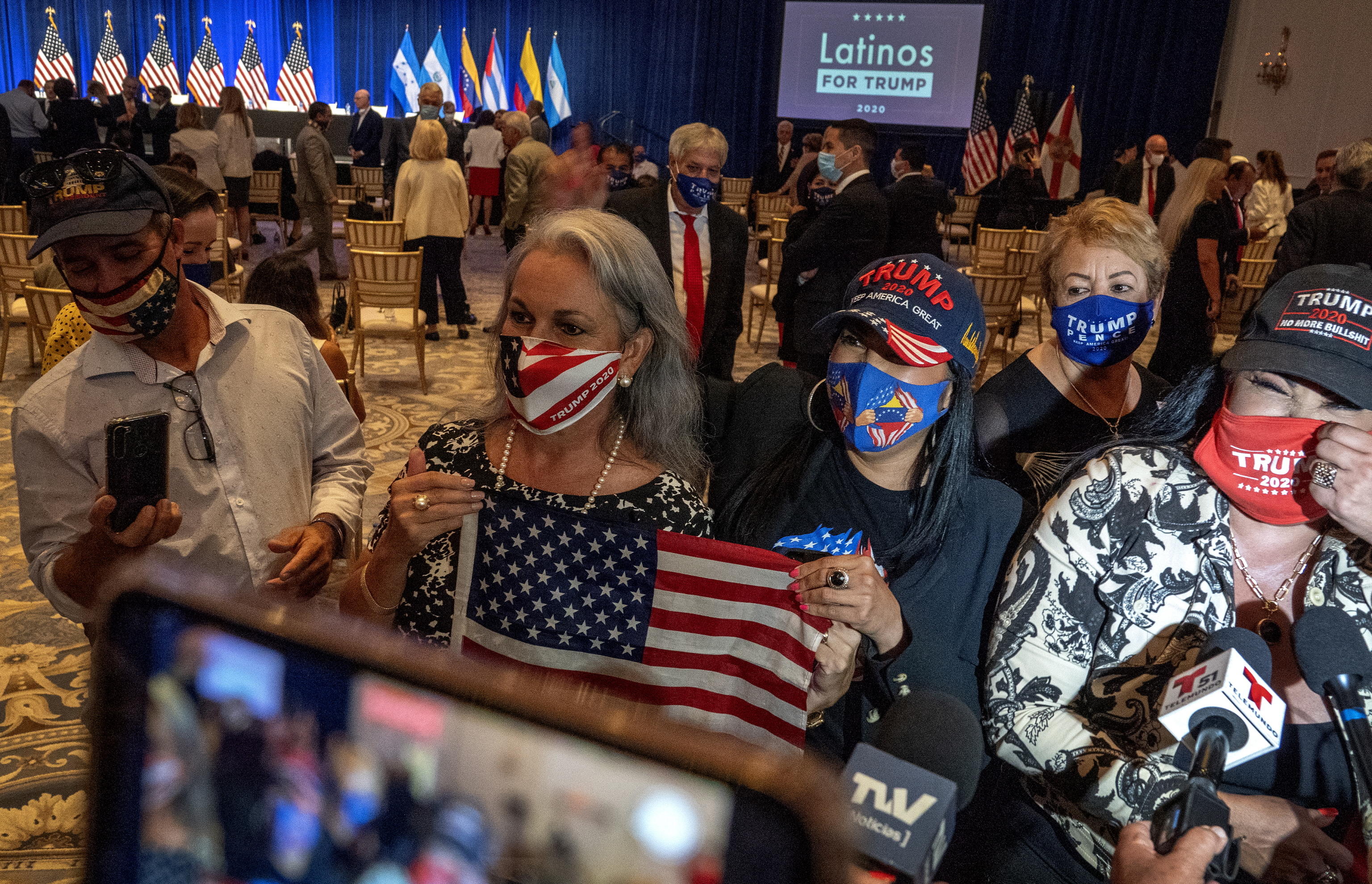 Elezioni Usa, in Florida i latinos premiano ancora Trump: &laquo;Il presidente &egrave; riuscito a fare leva sulla rabbia verso Cuba&raquo; &ndash; Il video