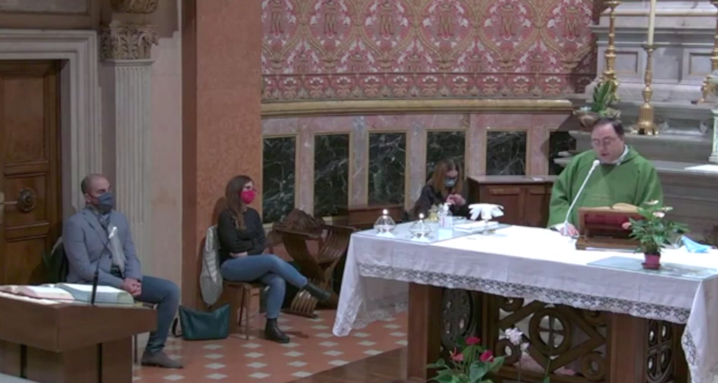 L&rsquo;aborto? &laquo;&Egrave; pi&ugrave; grave della pedofilia&raquo;. Le parole di don Andrea Leonesi durante la messa a Macerata &ndash; Il video
