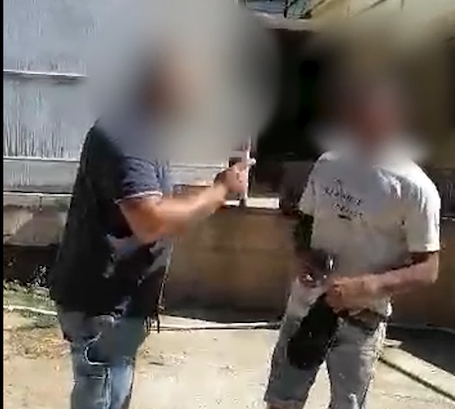 Il bracciante picchiato dal caporale ad Aprilia: &laquo;Uno dei ventimila trattati cos&igrave; ogni giorno&raquo; &ndash; Il video