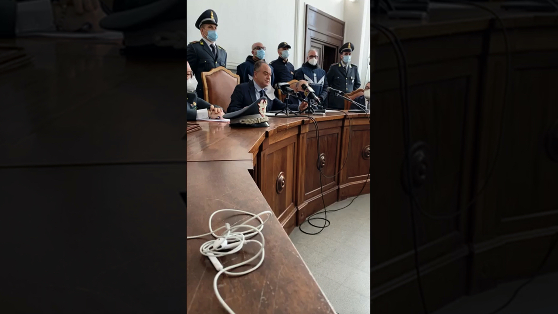 Operazione Basso Profilo,  Gratteri: «Rapporti diretti tra ‘ndrangheta, imprenditori e politici» – Il video