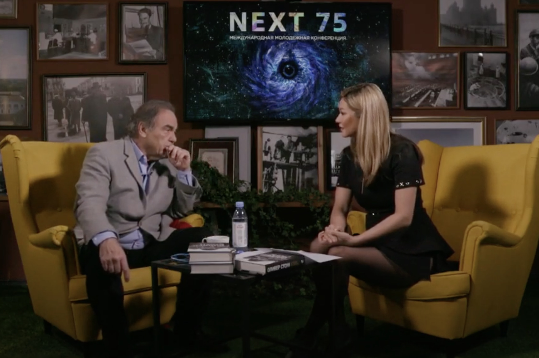 Il regista Oliver Stone si &egrave; fatto il vaccino russo contro il Coronavirus &ndash; Il video