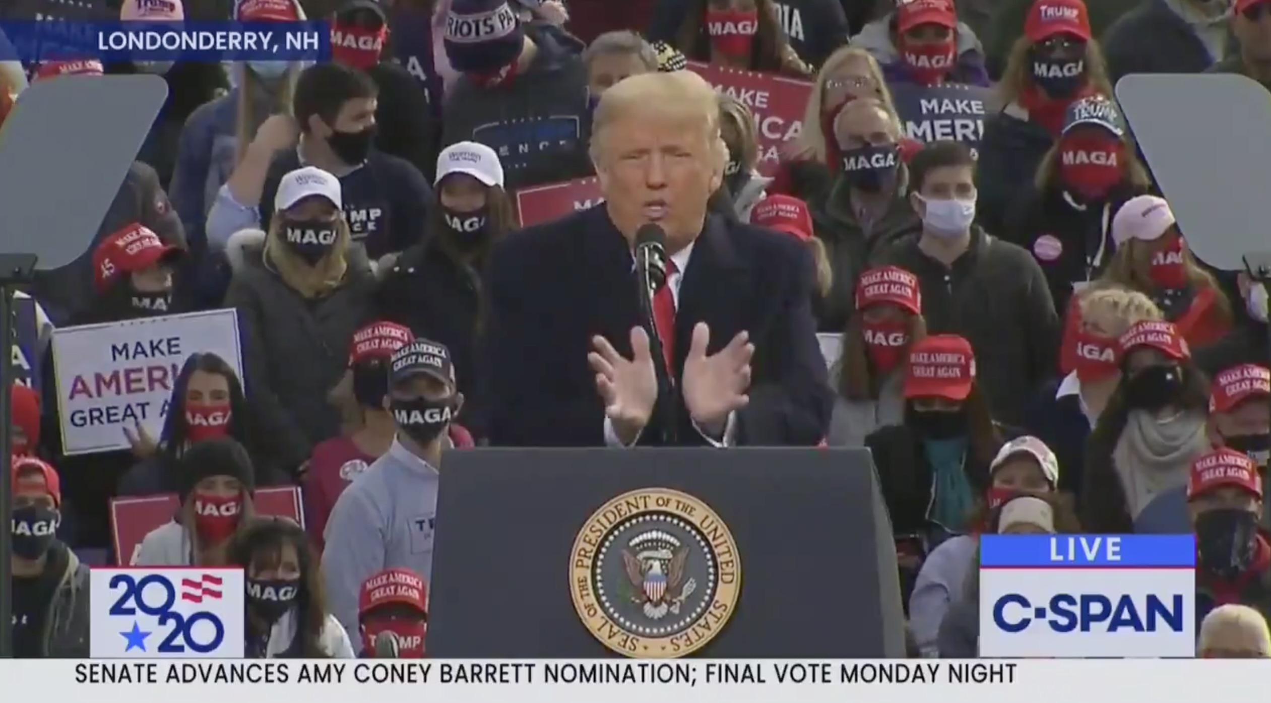 Trump si &egrave; inventato di aver vinto due Nobel per la pace durante un comizio (poi si &egrave; corretto) &ndash; Il video