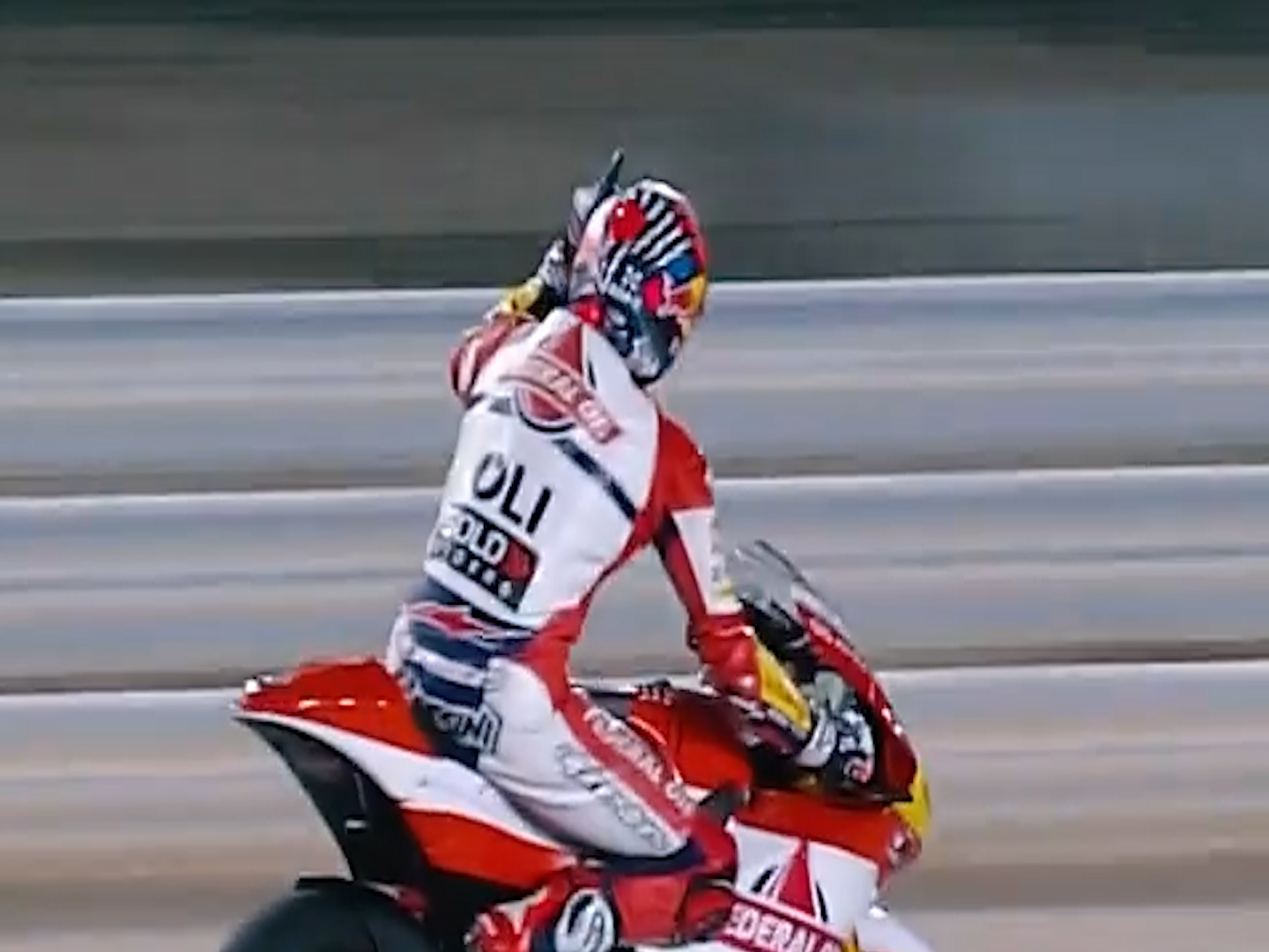 Gp Qatar, emozione Di Giannantonio: conquista il podio in Moto2 e lo dedica a Fausto Gresini – Il video