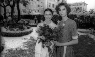 19870622-ROMA-PRESENTAZIONE DI 'LE DIVINE'  CON CARLA FRACCI E ALESSANDRA MARTINEZ. ANSA ARCHIVIO/R 10542
