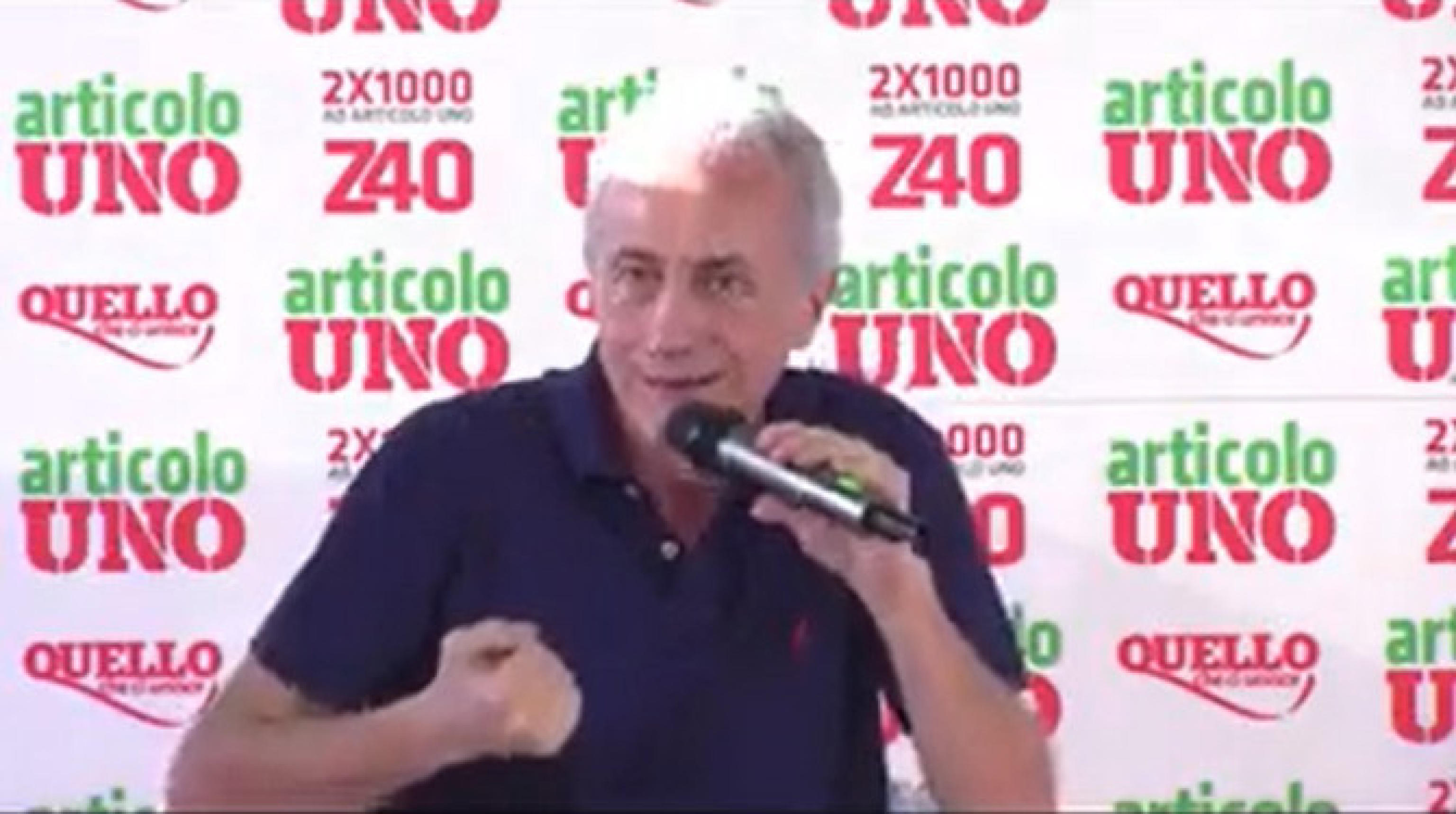 (FRAME VIDEO) Il direttore del Fatto, Marco Travaglio alla festa di Articolo 1, in cui aveva definito Draghi "un figlio di papà" e lo aveva accusato di non sapere nulla di giustizia, sociale e sanità, 21 luglio 2021.
ANSA