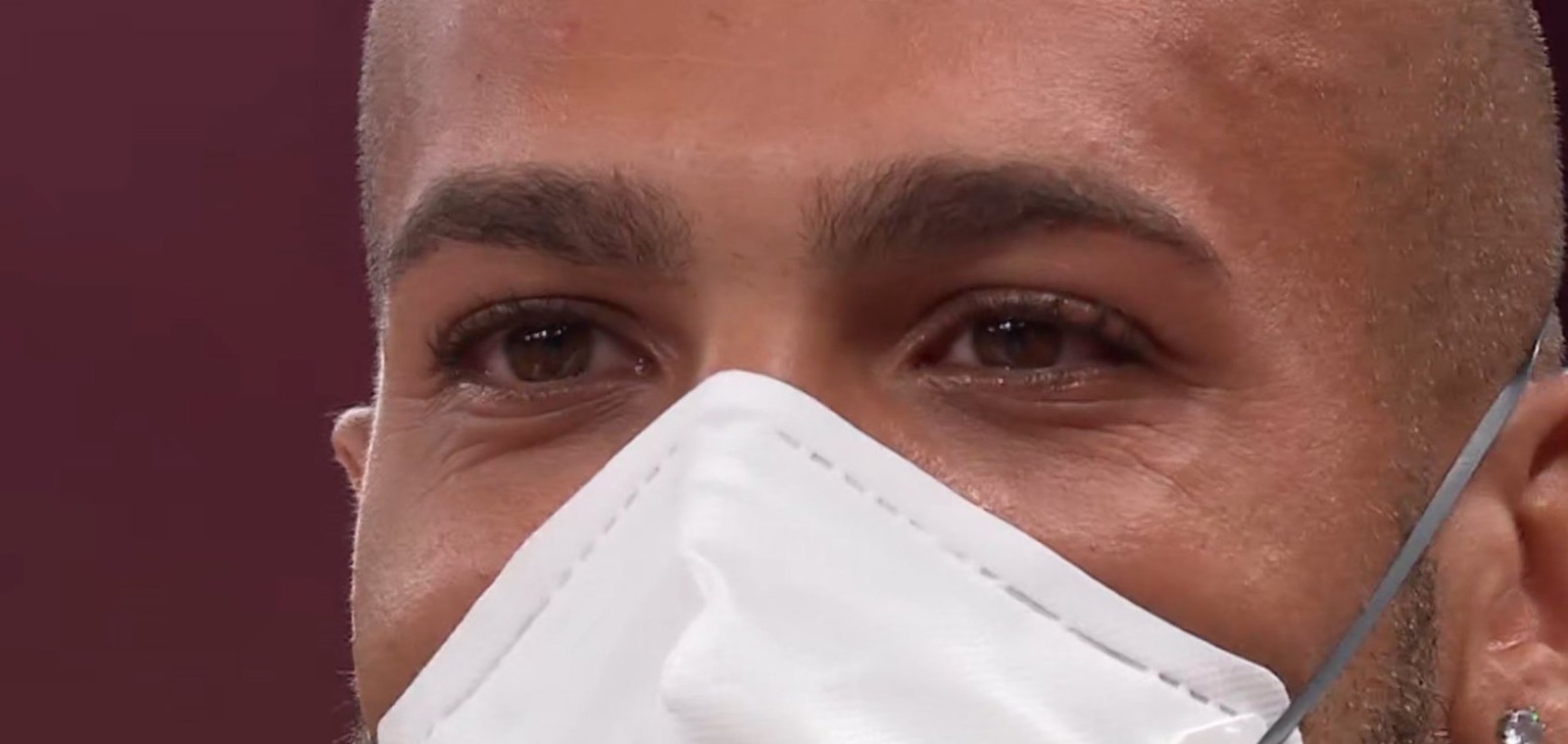 Che emozione Jacobs, le lacrime di Marcel sul podio con l’inno italiano – Il video