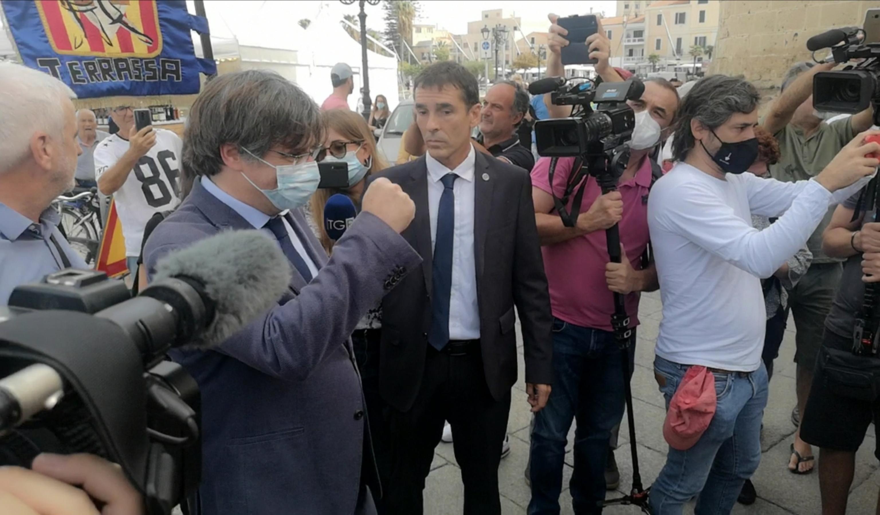 Former Catalan regional premier Carles Puigdemont in Alghero, Sardinia, 25 September 2021. Puigdemont, was arrested on Thursday in Sardinia. 
ANSA/ SIAS