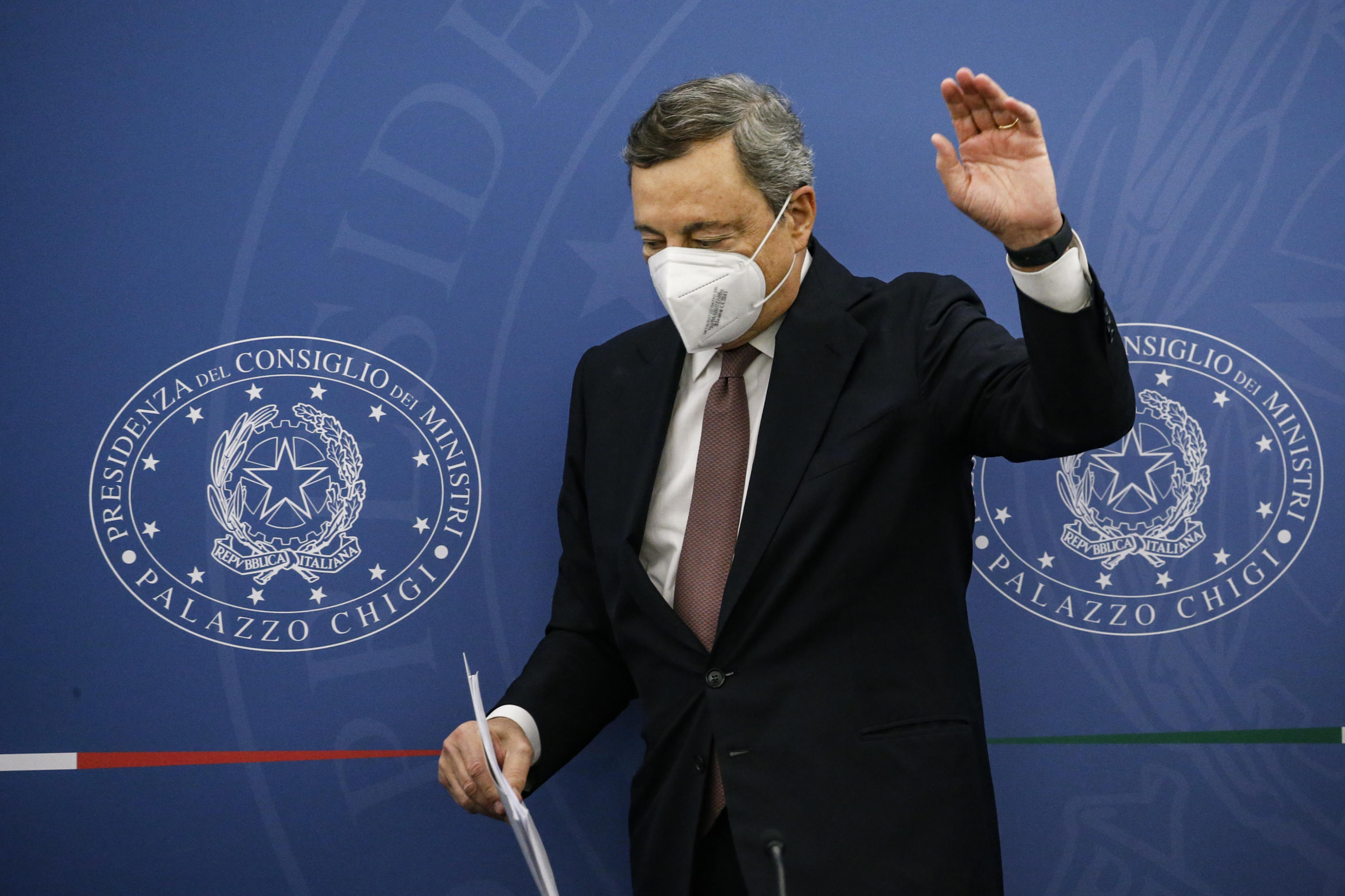 Prime Minister, Mario Draghi during a press conference at the end of a Cabinet meeting that addressed rules for the use of Green Pass against the spread of Covid-19, Rome 2 September, 2021. ANSA/FABIO FRUSTACI/POOL