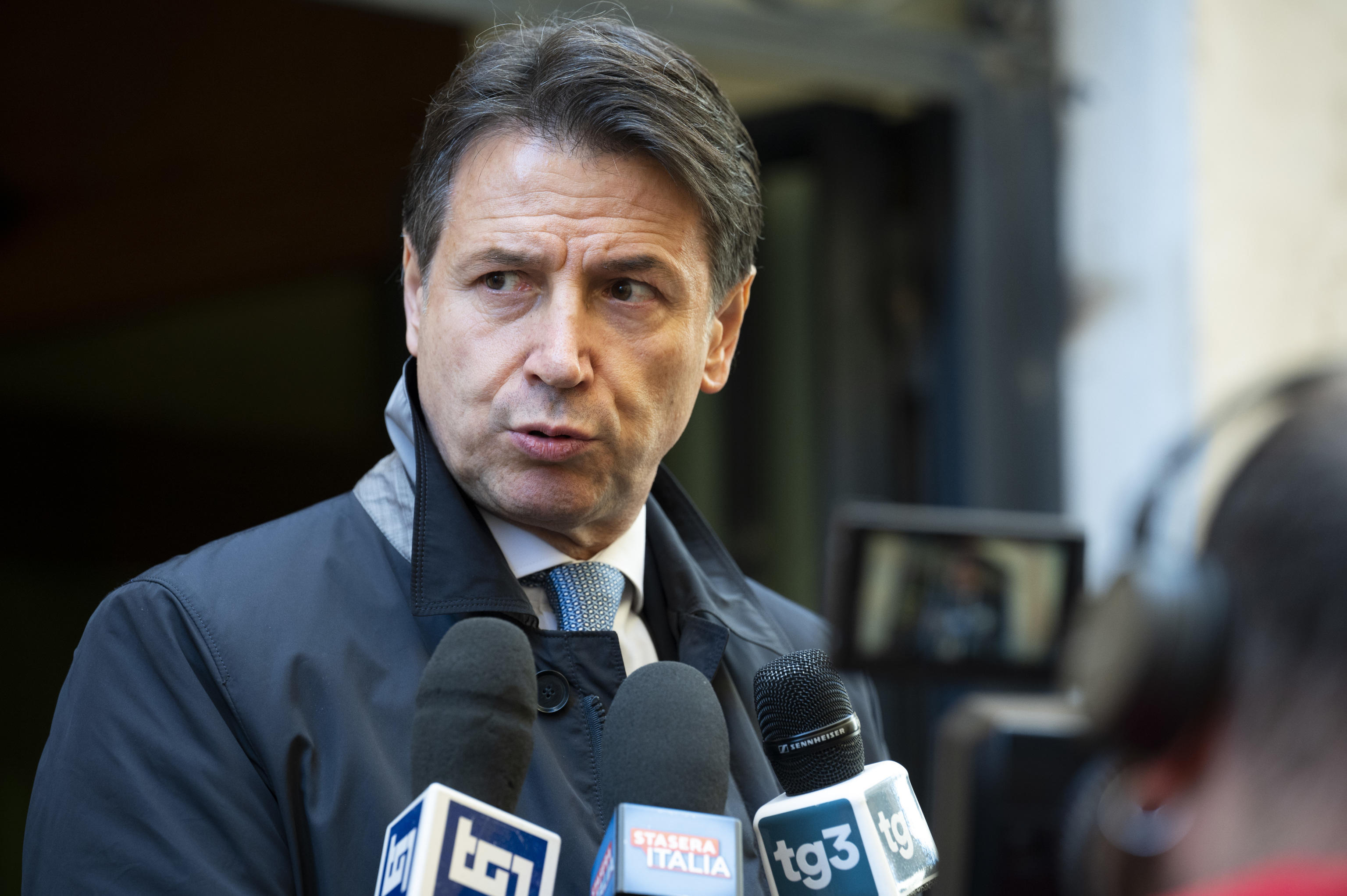 Conte irritato per la nomina di Stefania Craxi, telefonate di fuoco dopo lo “scippo” al M5s: convocati i vertici grillini