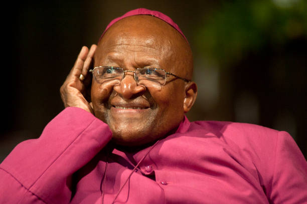 Desmond Tutu: è morto a 90 anni l&#39;arcivescovo premio Nobel che ha combattuto l&#39;apartheid - Open