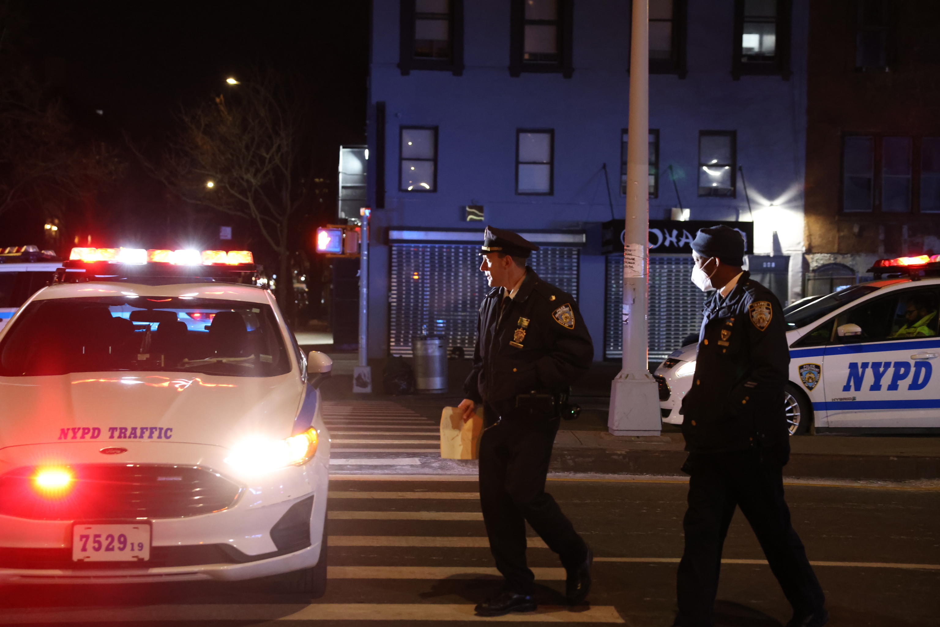 New York, ucciso ad Harlem un poliziotto di 22 anni – Il video