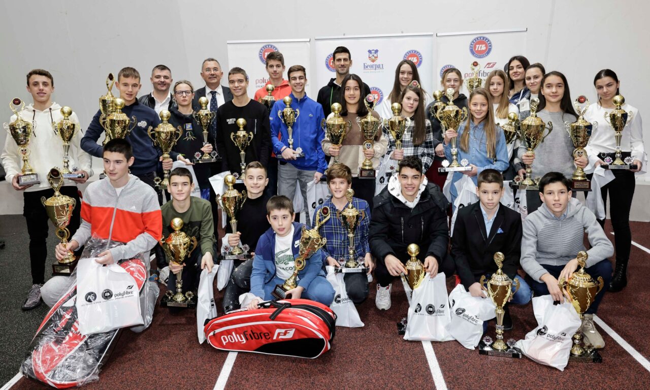 Esclusivo - I legali di Djokovic dicono che prese il Covid il 16 dicembre,  ma il 17 era a un evento pubblico a Belgrado - Open