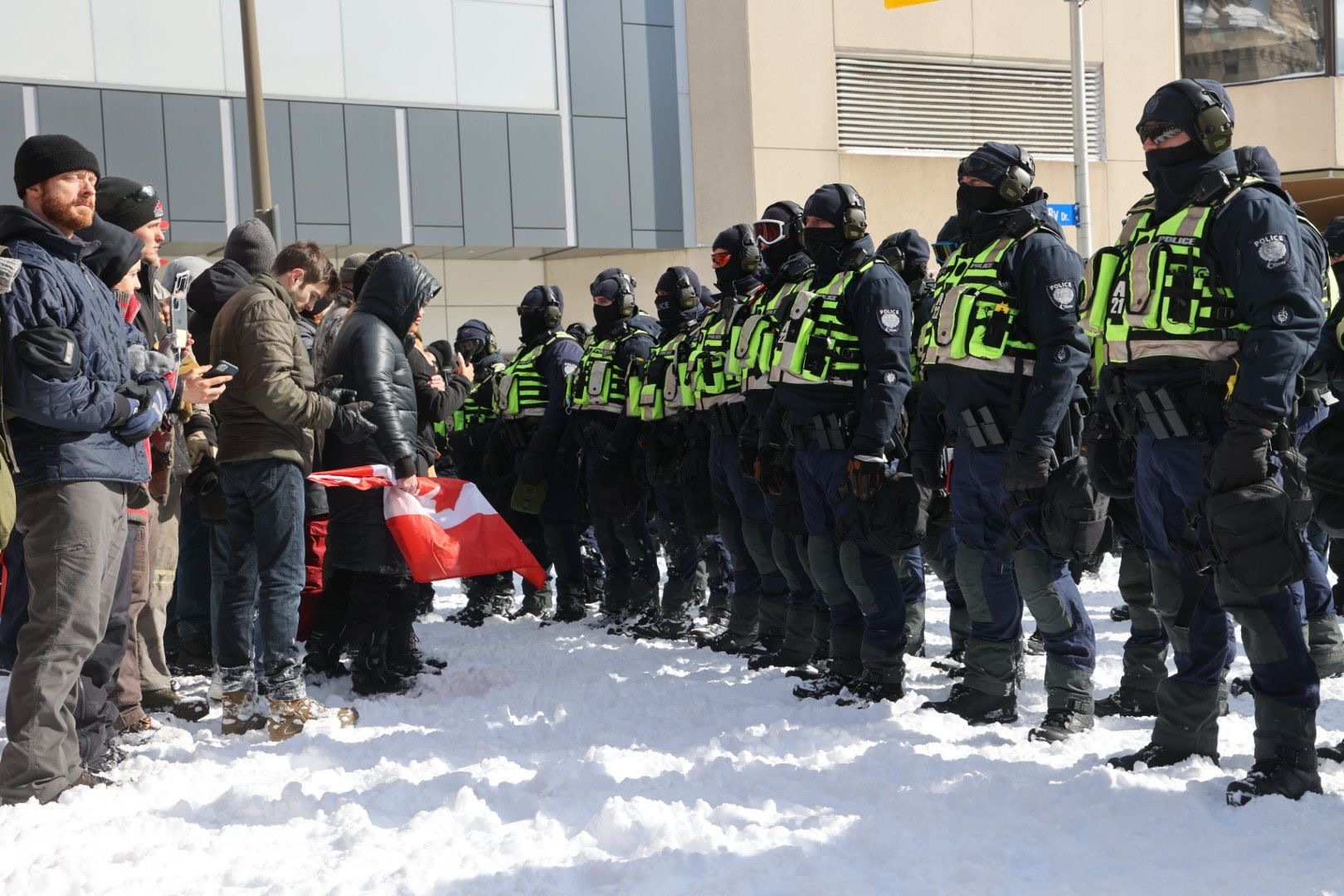 ottawa polizia freedom convoy