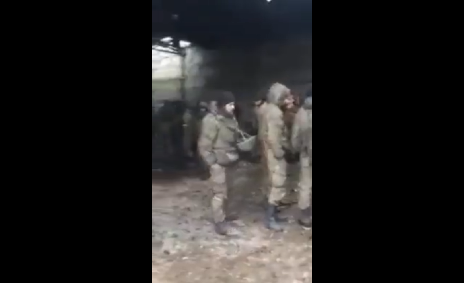 La denuncia di alcuni soldati russi: «Siamo stati abbandonati per tre giorni senza scorte di cibo» – Il video