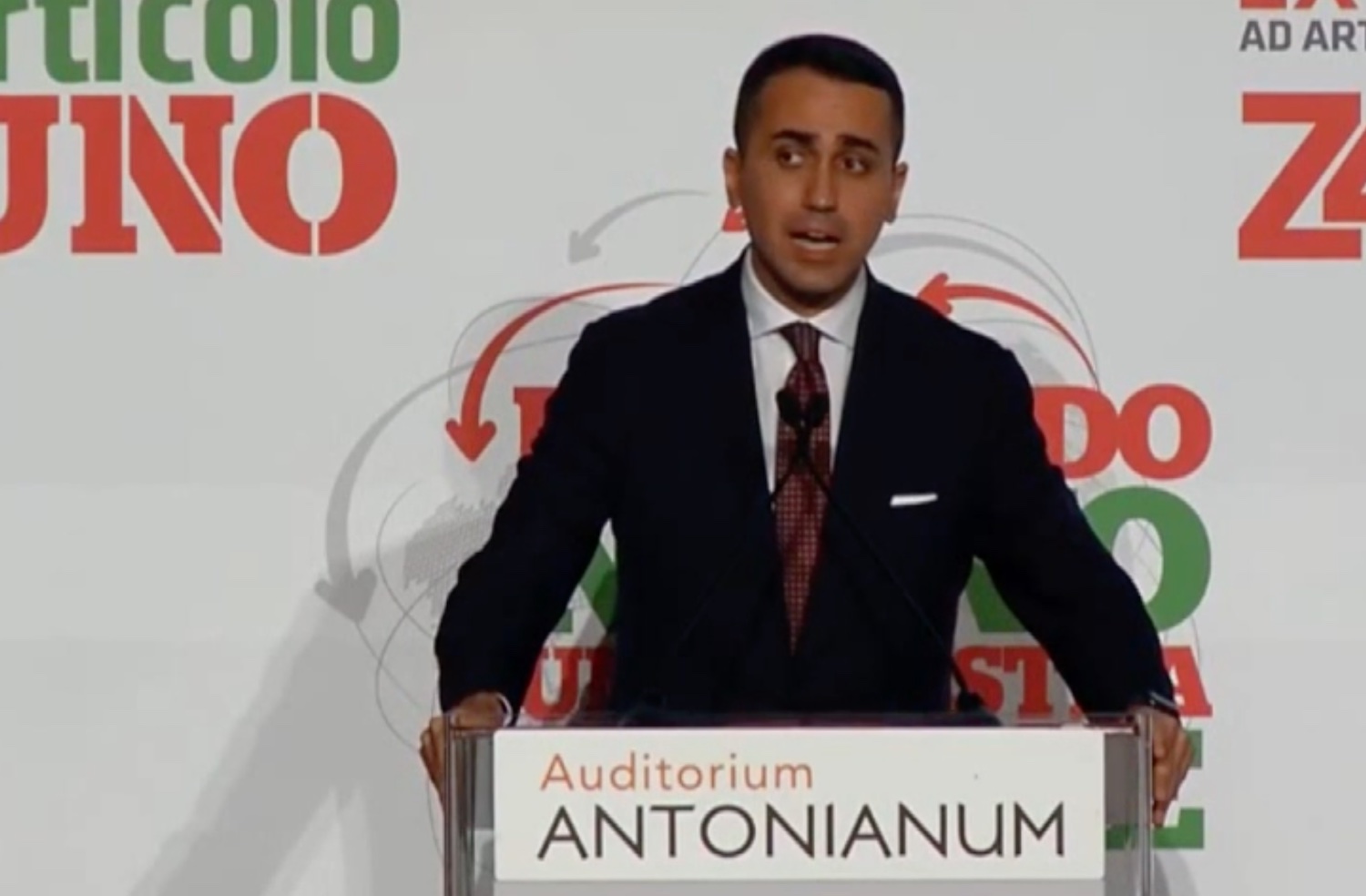 Luigi Di Maio: «È già una guerra mondiale economica»