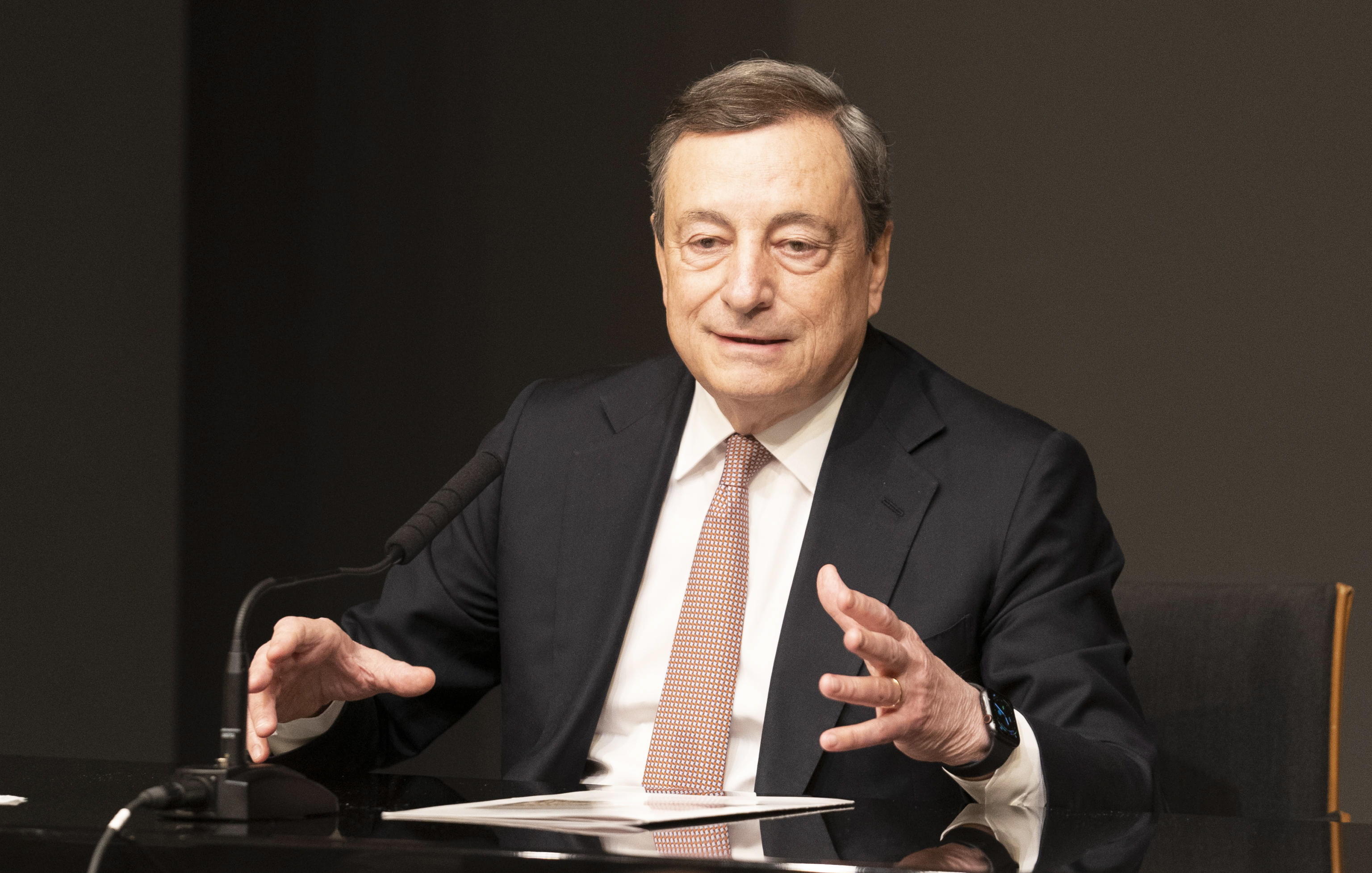 Russia, l’avvertimento di Draghi sull’energia in Italia: «Più che dipendenza è sottomissione» – Il video