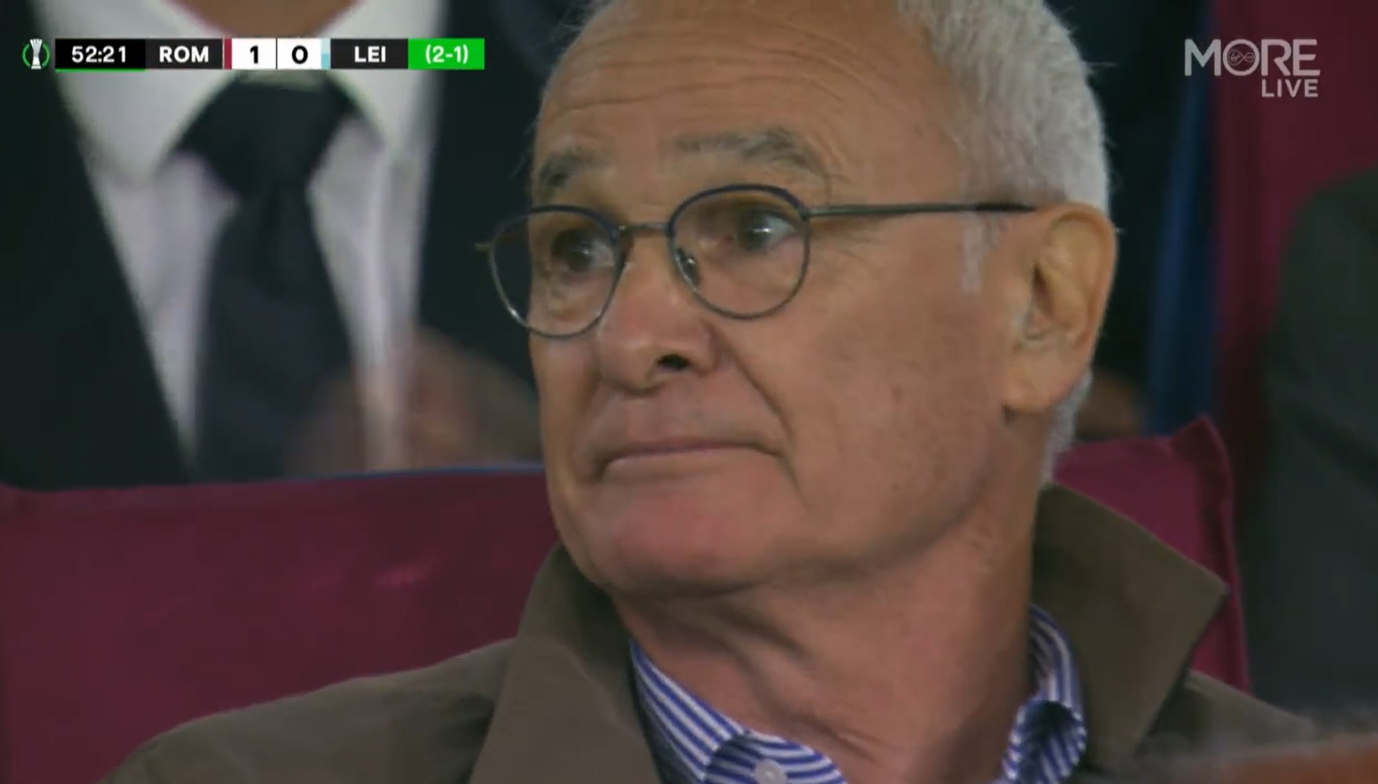 Roma-Leicester, la commozione di Ranieri davanti all’omaggio dell’Olimpico: tutto lo stadio in piedi per lui – Il video