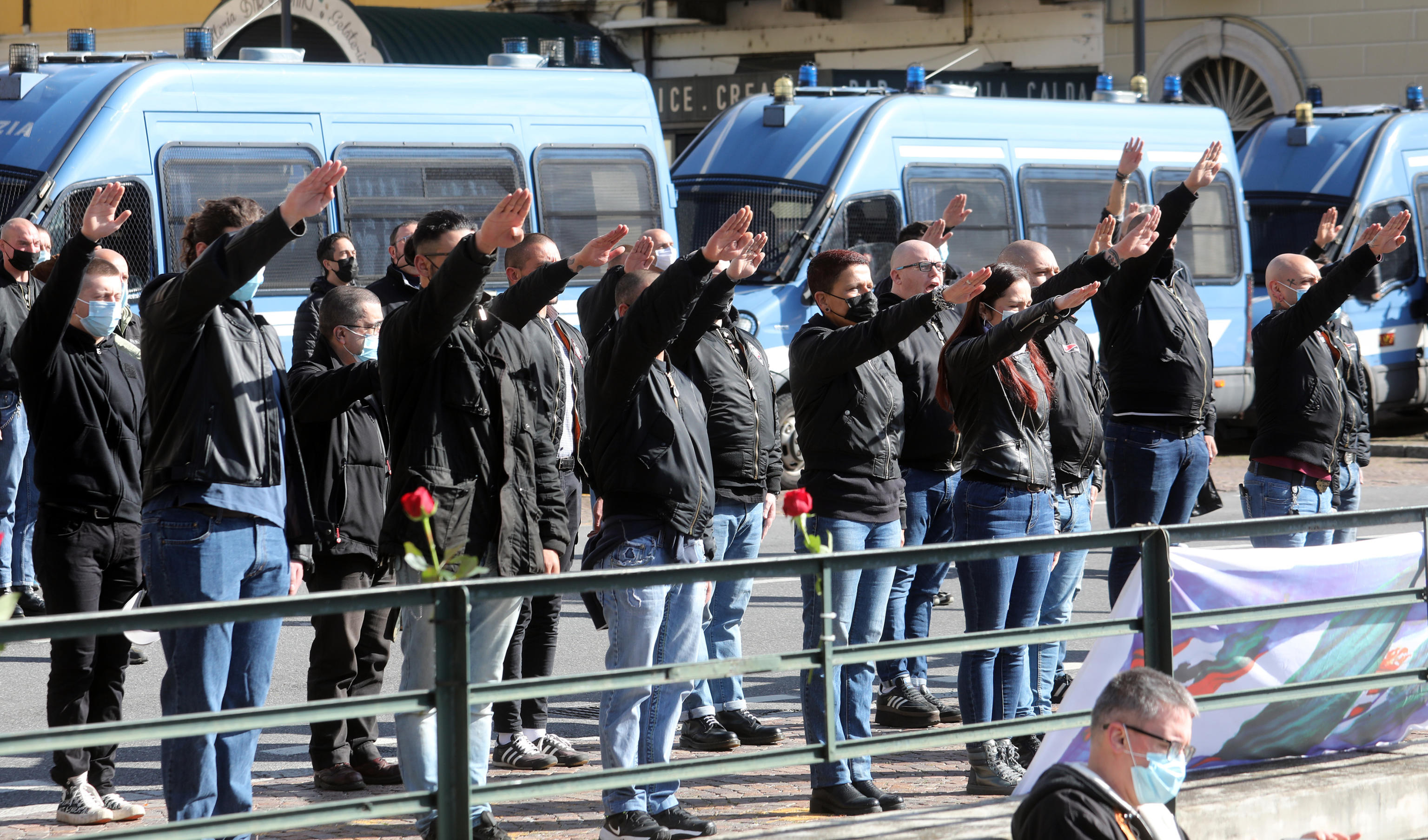 Dongo commemorazione Mussolini