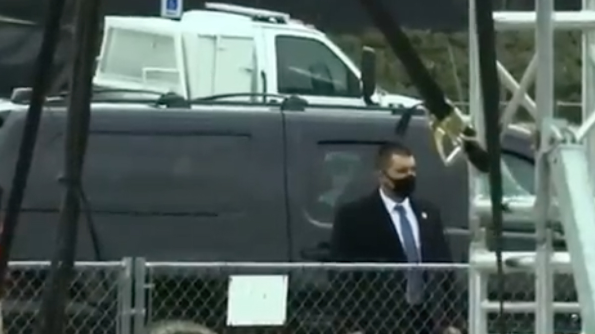 Here’s the proof: When Trump tried to drive to Capitol Hill with the rebels – videos and photos