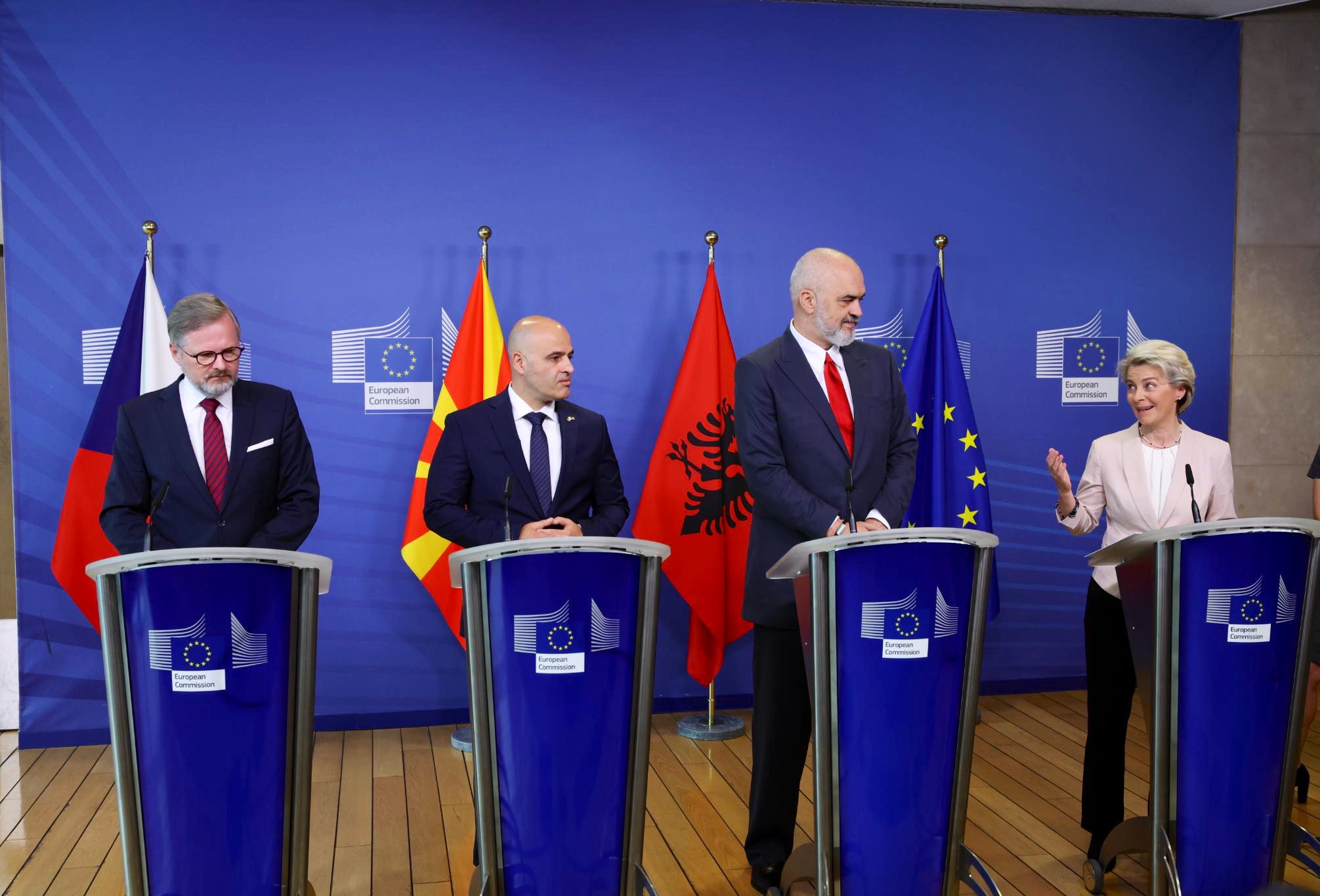 von der leyen macedonia del nord albania unione europea