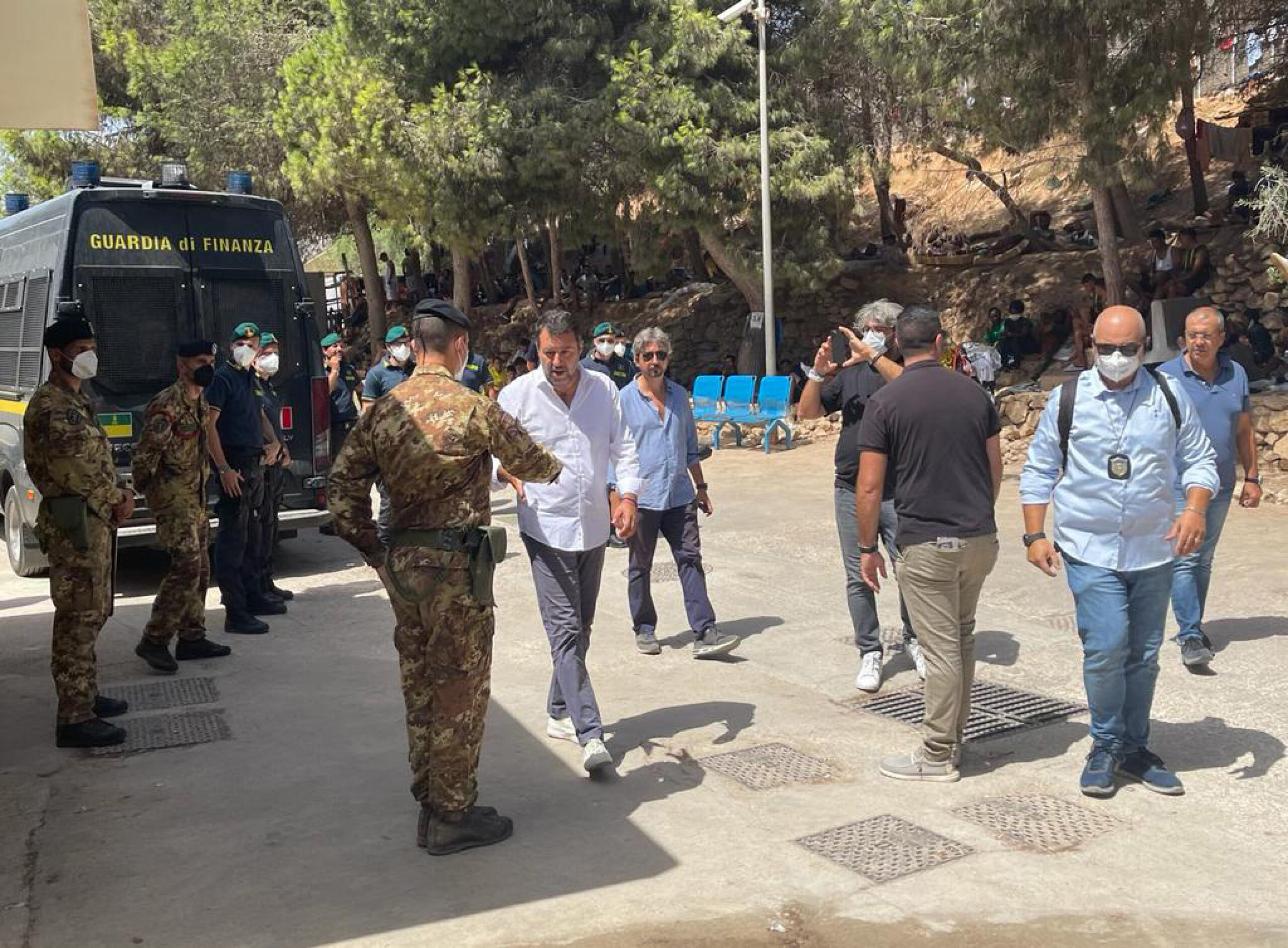 Italian Senator and Federal Secretary of Lega Nord party Matteo Salvini (L) attends a campaign act at the hotspot in Lampedusa island, Italy, 31 August 2022.
ANSA/ELIO DESIDERIO