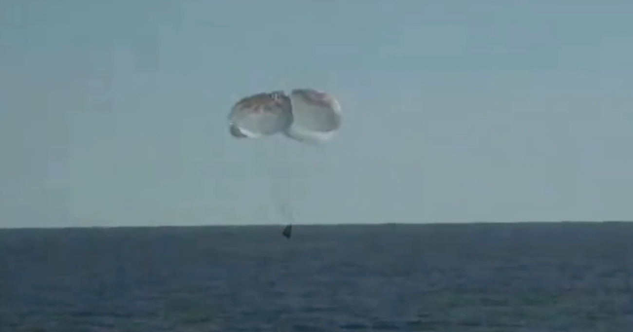 Samantha Cristoforetti è tornata sulla Terra: riuscito l’ammaraggio della Crew Dragon – Il video