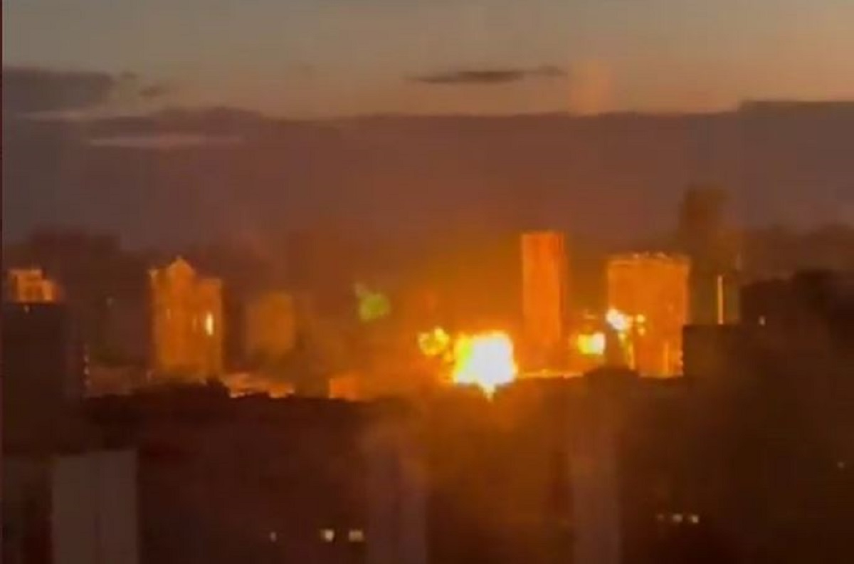 esplosioni bombardamento kiev
