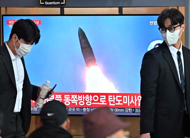 La Corea del Sud e gli Usa lanciano quattro missili in risposta alla Corea del Nord