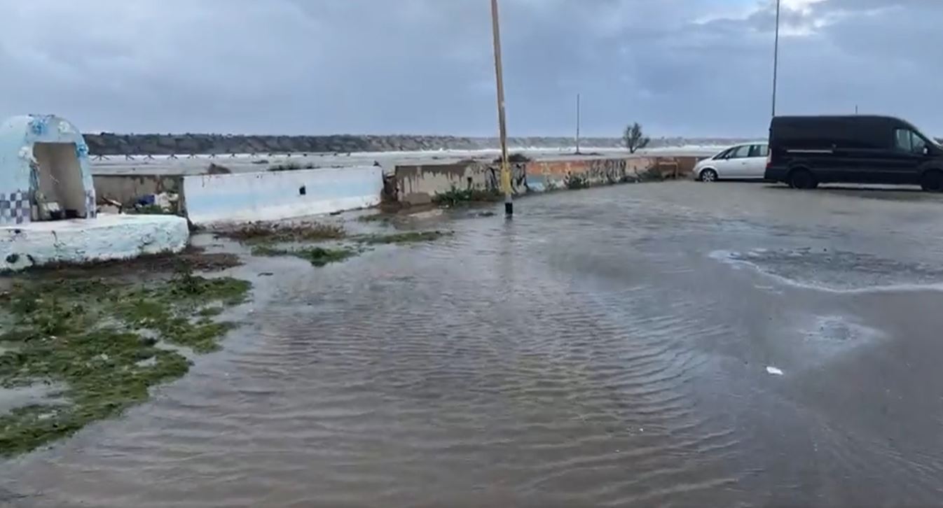 maltempo ostia crollo idroscalo