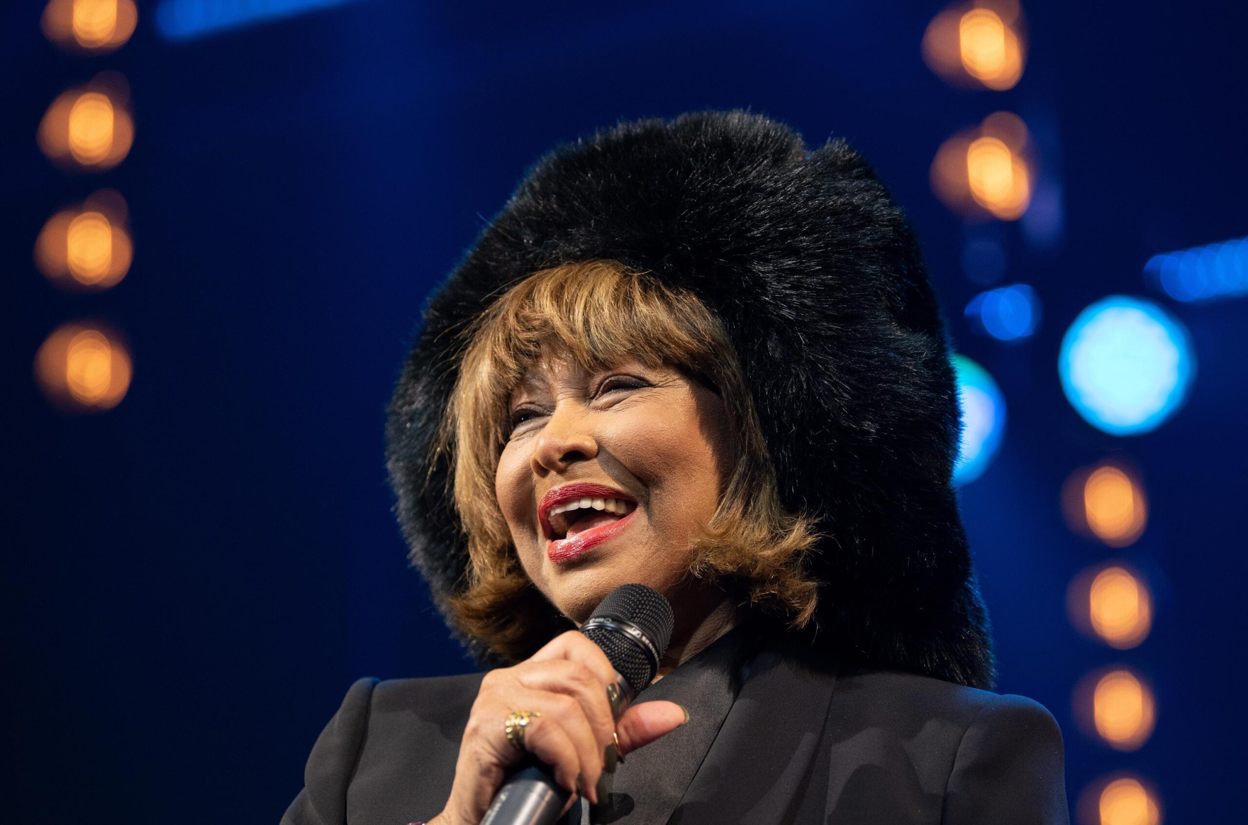 Tina Turner, nuova tragedia per la cantante: trovato morto il figlio