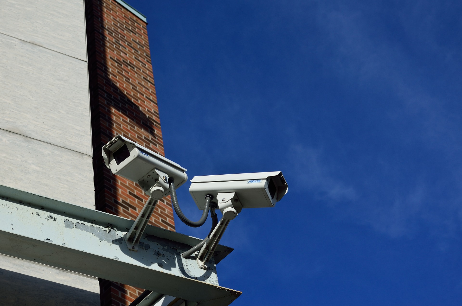 Israel, spyware that modifies surveillance camera images has been sold to Western governments