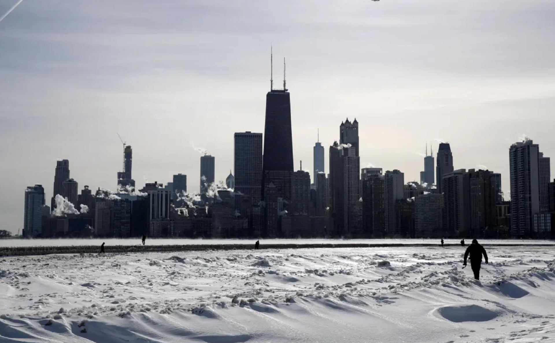 Frosty Christmas in US and Canada: 2,000 flights canceled due to Arctic Storm Elliott