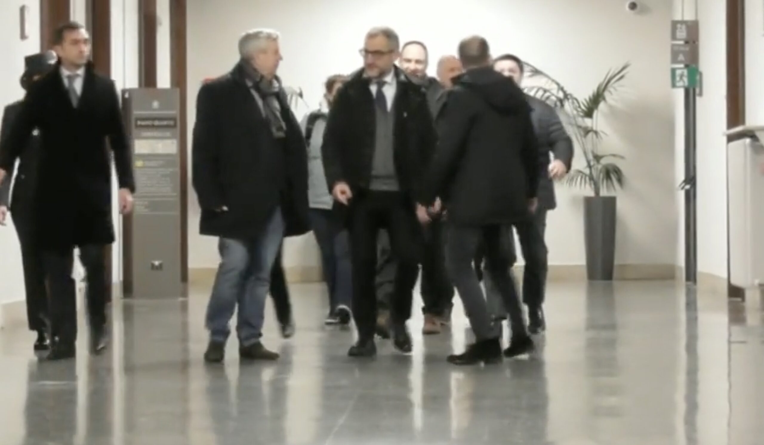 Qatargate, il giudice belga Michel Claise e i suoi vice in procura a Milano – Il video