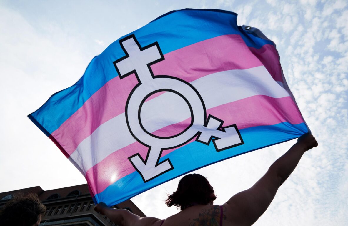 transgender 16 anni tribunale trento