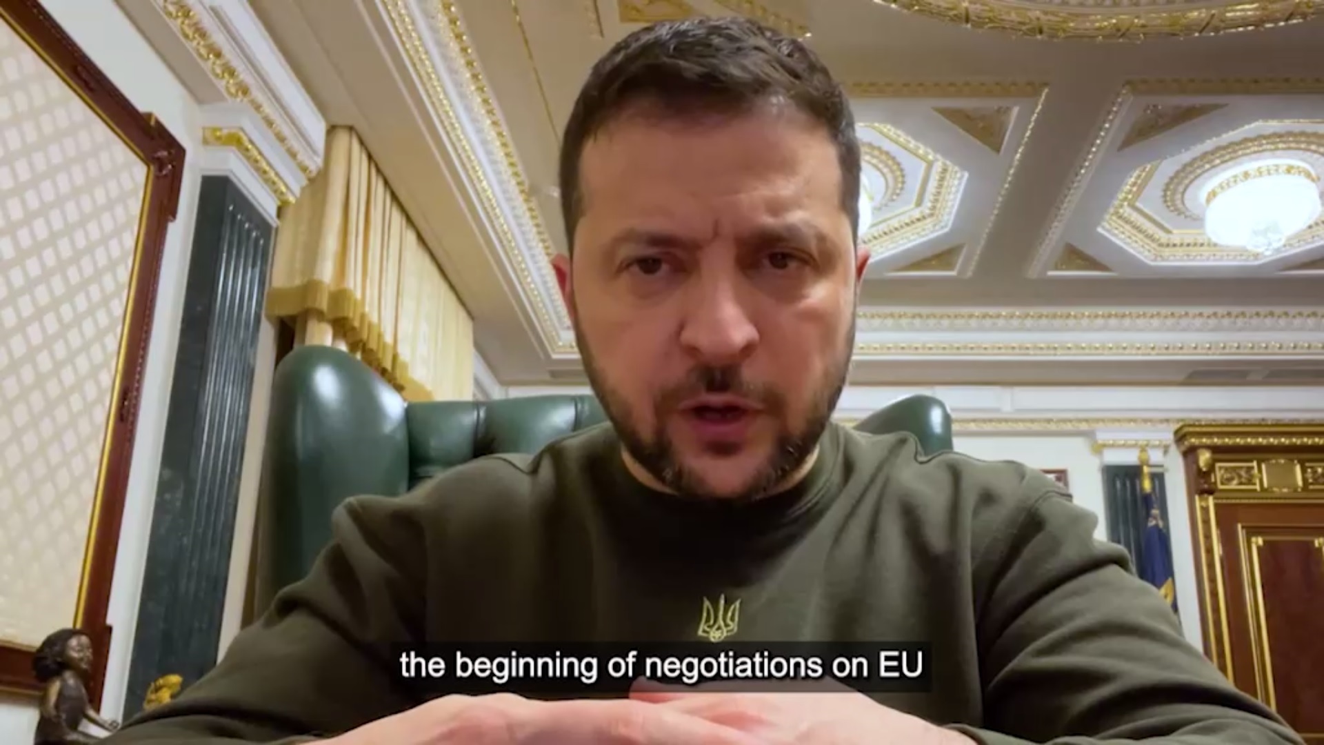 Ucraina, Zelensky sull’entrata in Ue: «Meritiamo negoziati di adesione già da quest’anno» – Il video