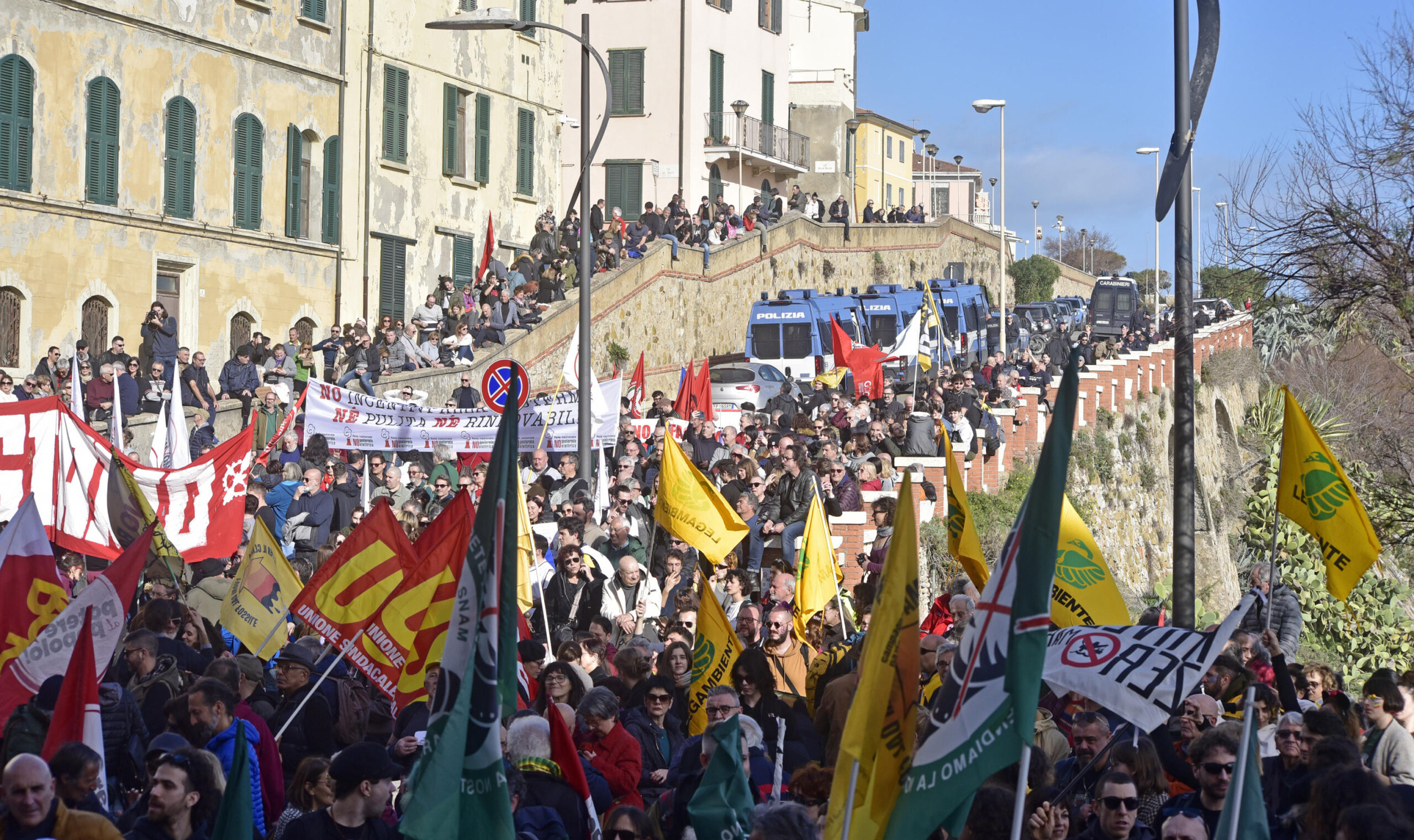 Piombino rigassificatore 