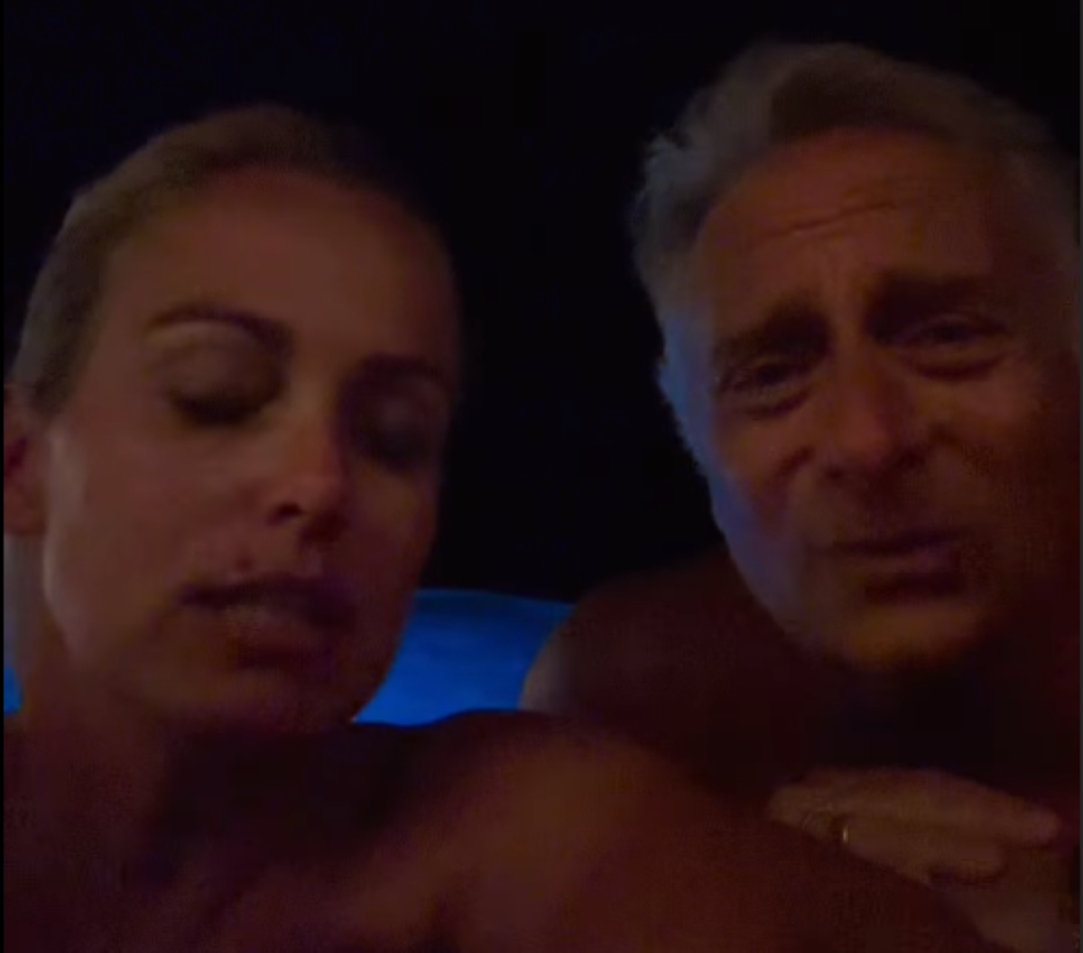 Paolo Bonolis e Sonia Bruganelli si mollano? Così la coppia prende in giro il gossip: «Vabbè, pensiamoci…» – Il video