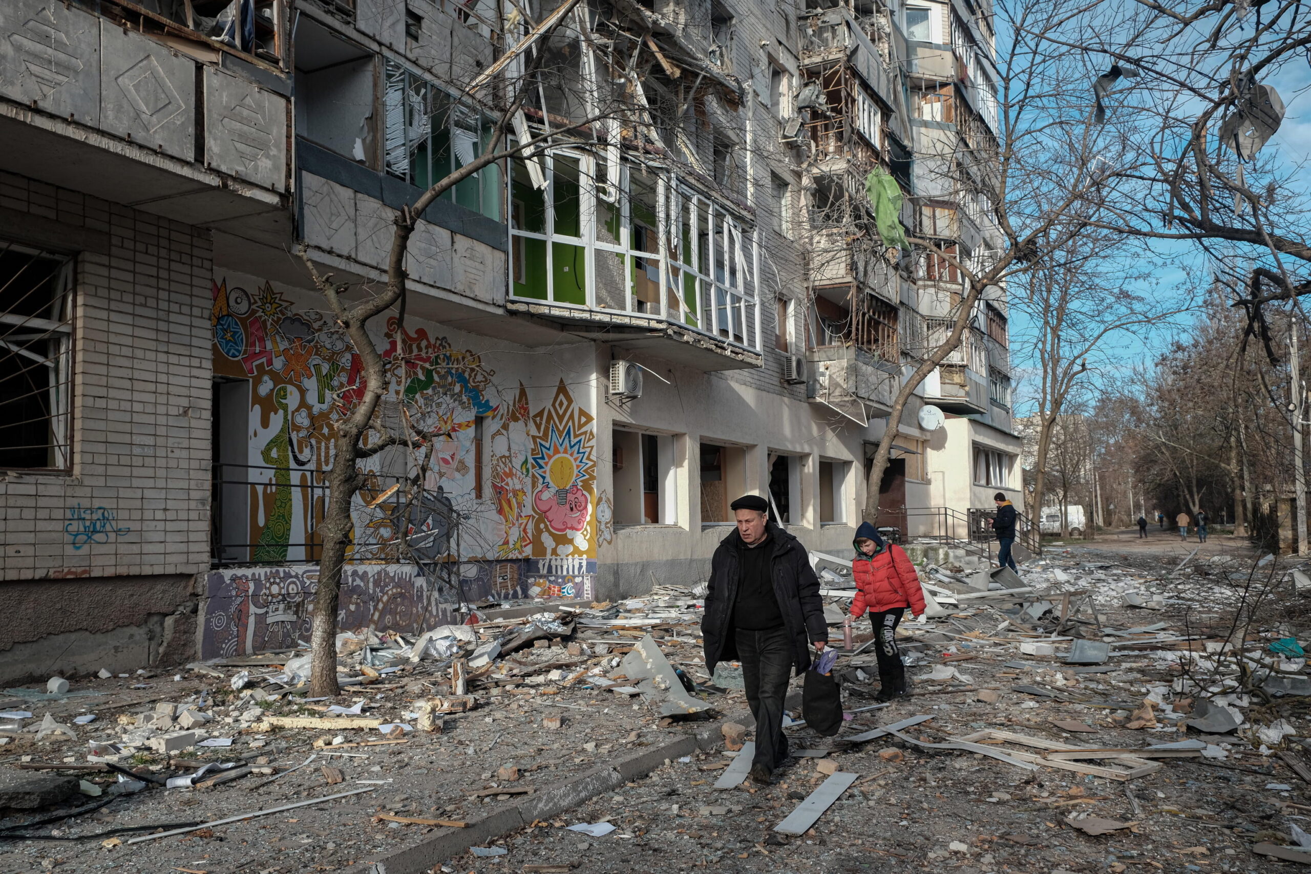 Обстрел херсона сегодня. Жилые дома. Обстрелы города Херсон.